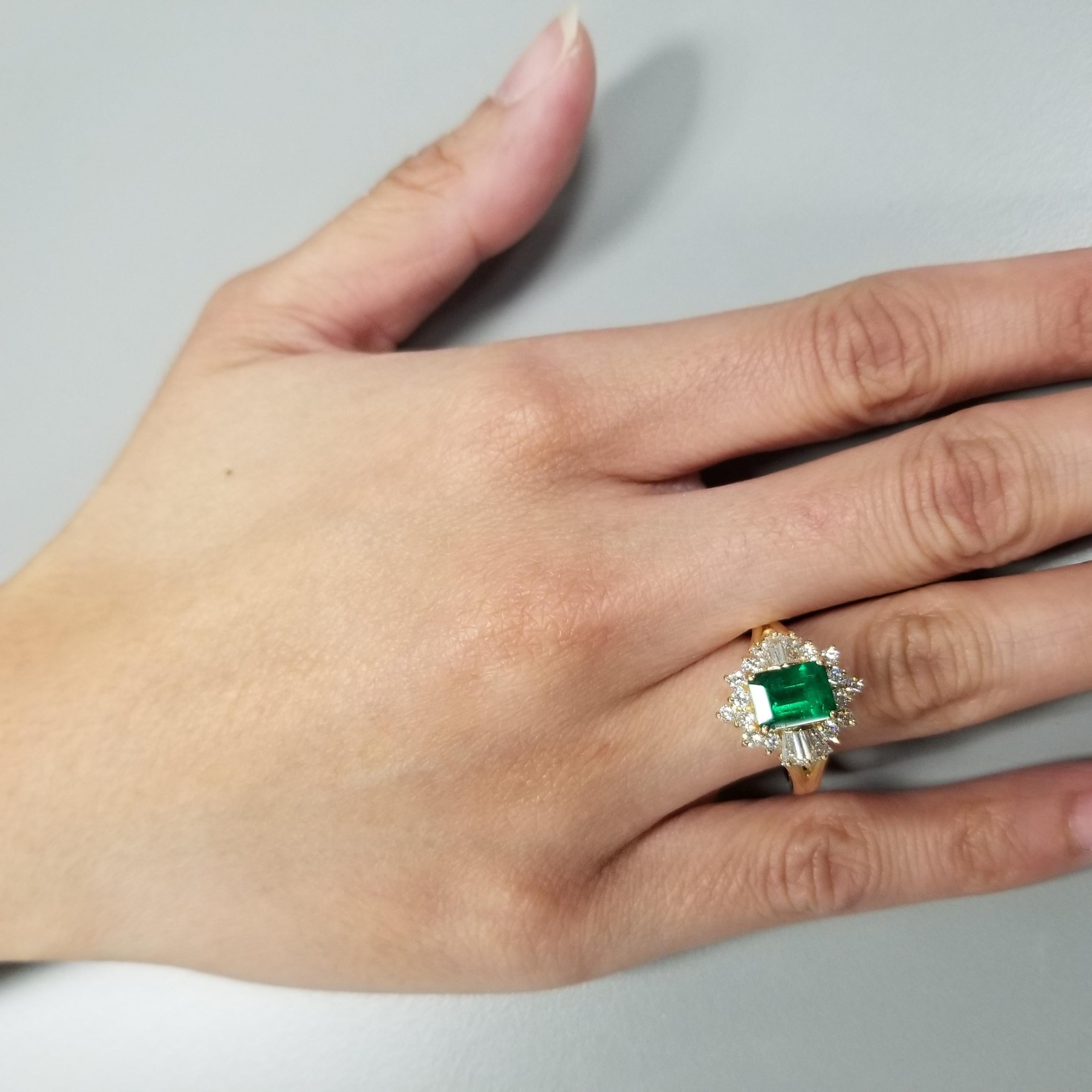 GIA Certified Emerald 14 Karat Yellow Gold Emerald Diamond Ring 5