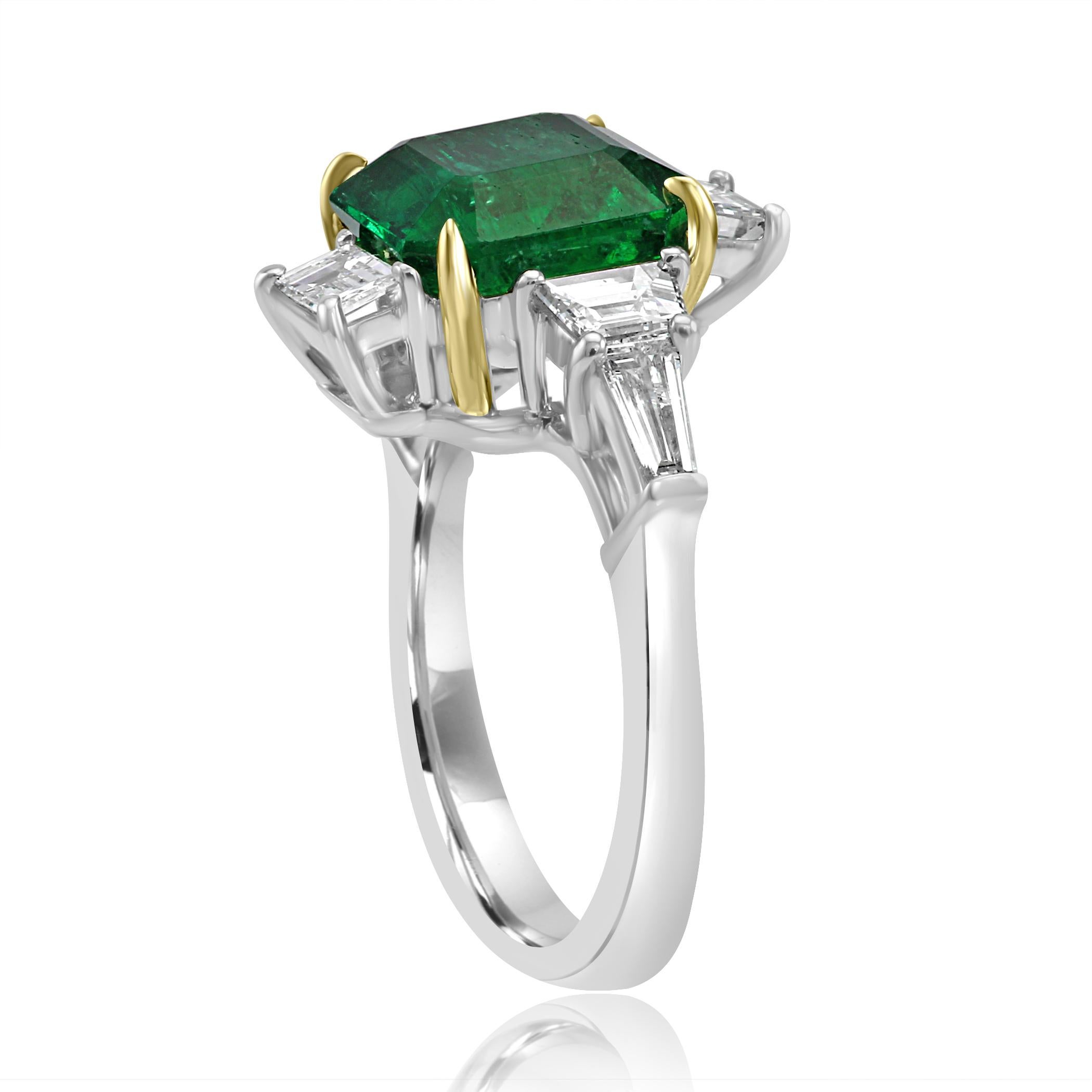 GIA Certified Emerald 3.50 Carat Diamond Asymmetrical Fashion Cocktail Gold Ring 3