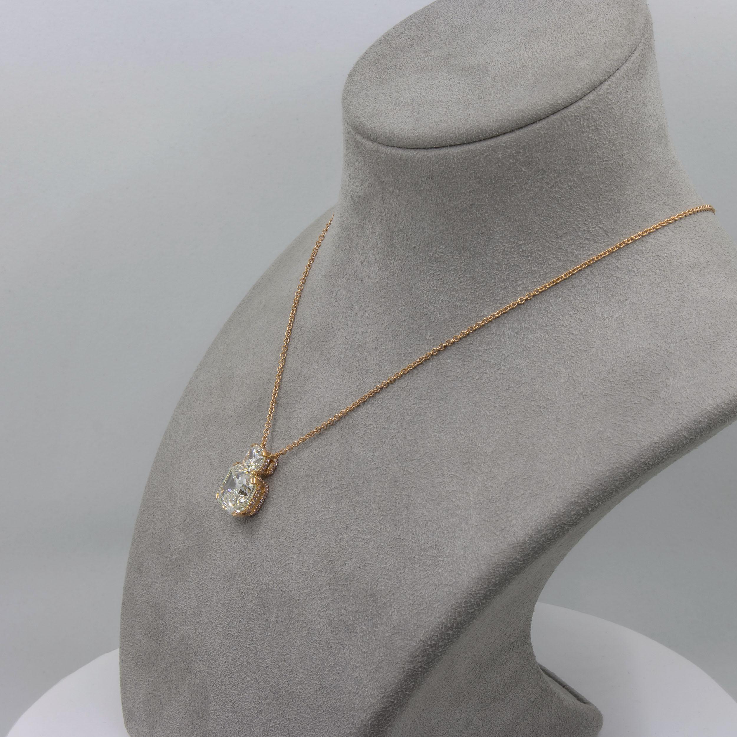 Roman Malakov GIA Certified 9.26 Carat Total Mixed Cut Diamond Pendant Necklace  For Sale 3