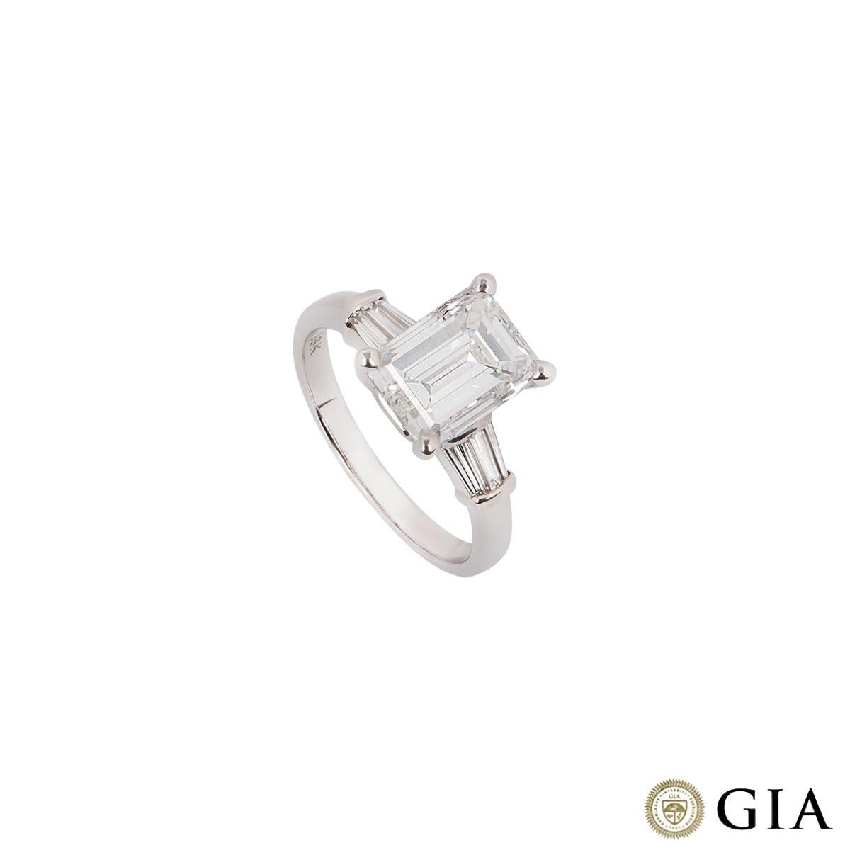GIA Certified Emerald Cut Diamond Engagement Ring 3.02 Carat In Excellent Condition In London, GB