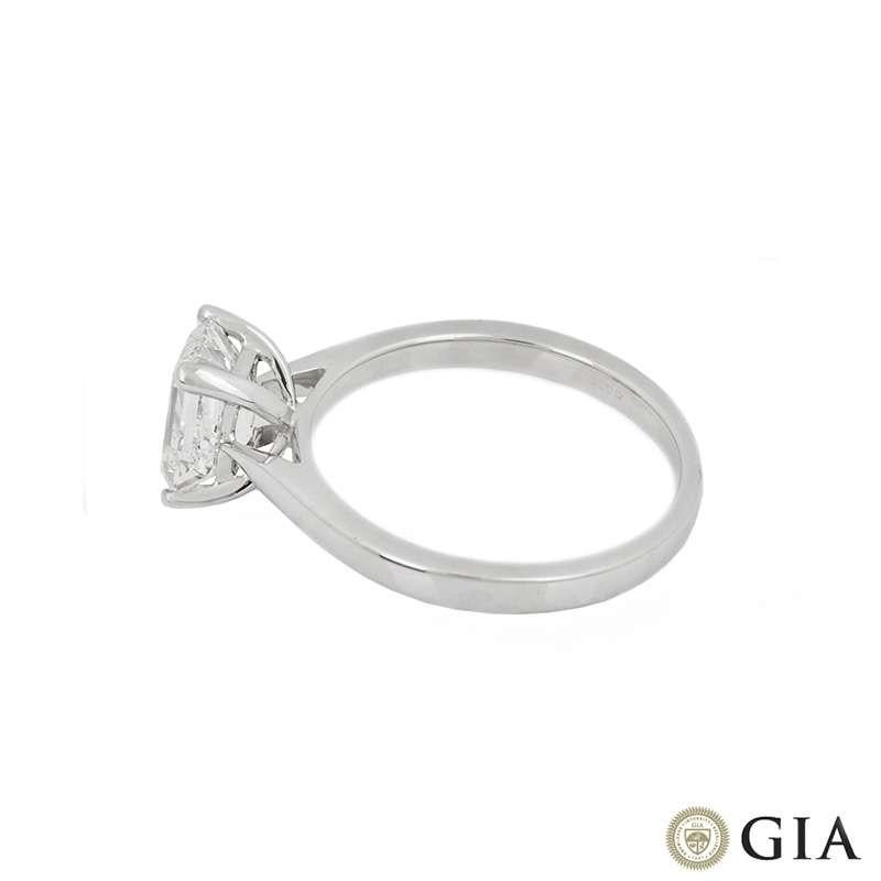 GIA Certified Emerald Cut Diamond Engagement Solitaire Ring 1.50 Carat In New Condition In London, GB