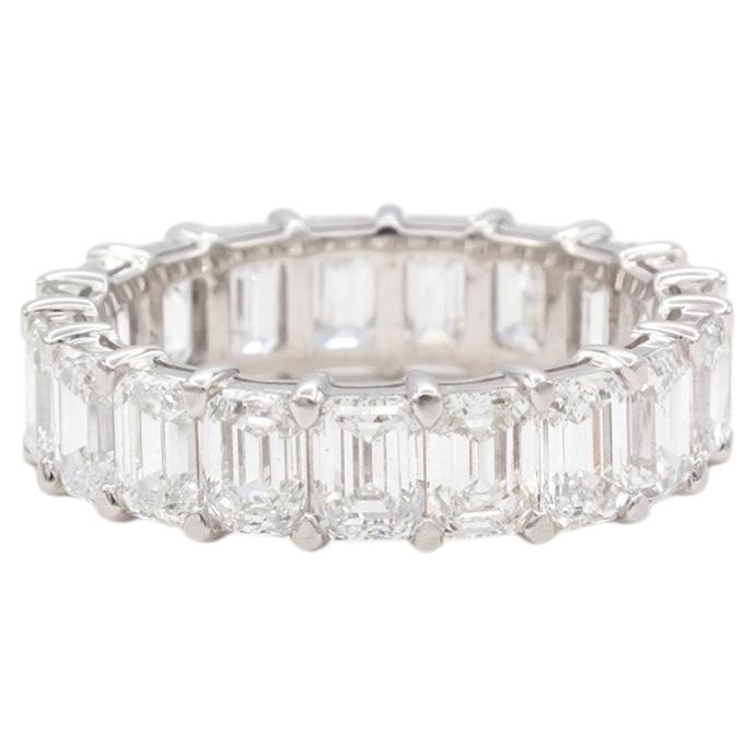 GIA Certified Emerald Cut Diamond Eternity Band 7.71ctw D-F IF-VS2 14k White Gol en vente