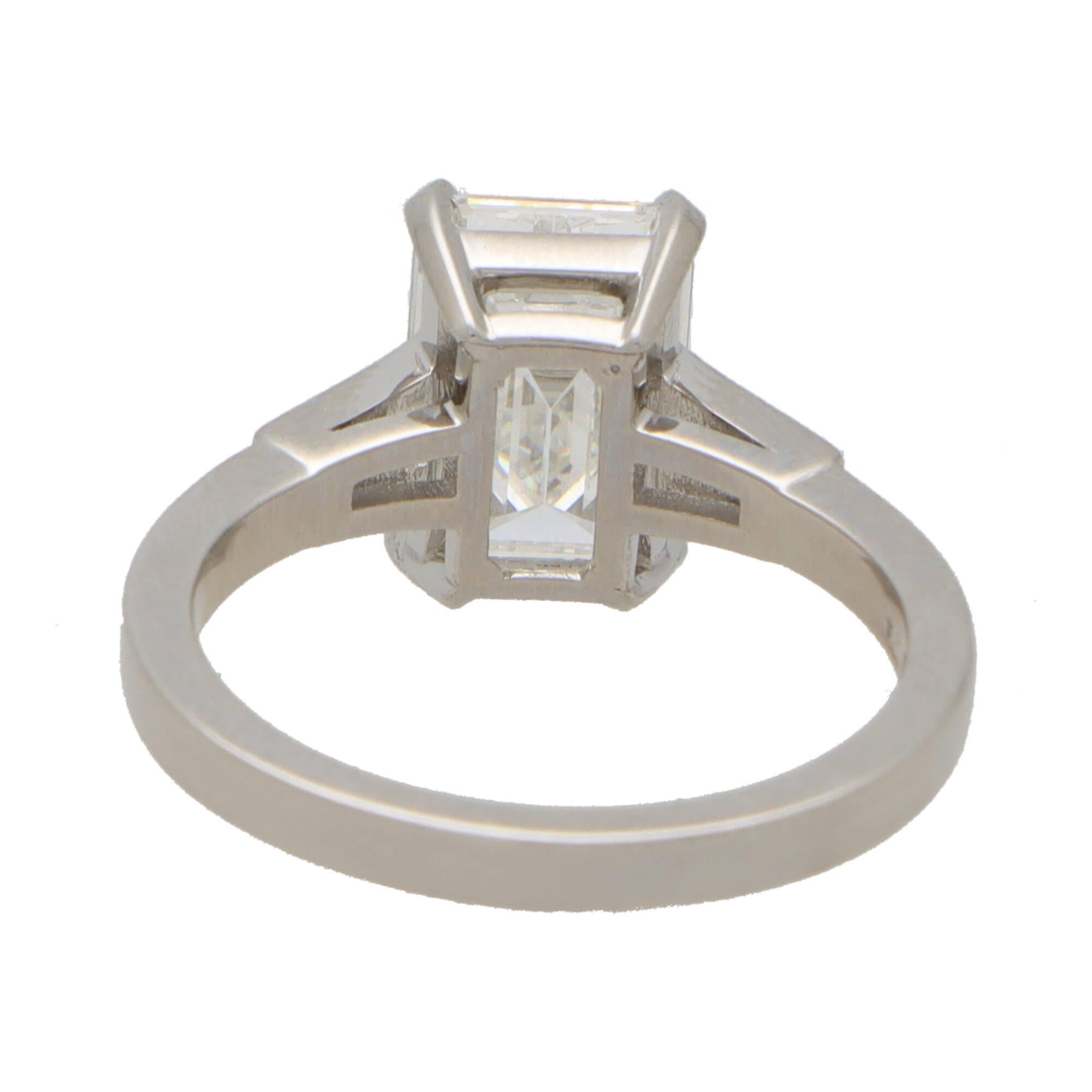 GIA Certified Emerald Cut Diamond Ring Set in Platinum For Sale 1