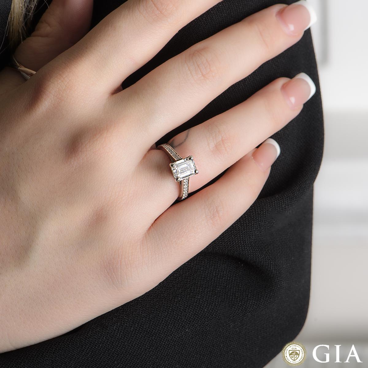 GIA Certified Emerald Cut Diamond Solitaire Engagement Ring 1.51 Carat Platinum In Excellent Condition For Sale In London, GB