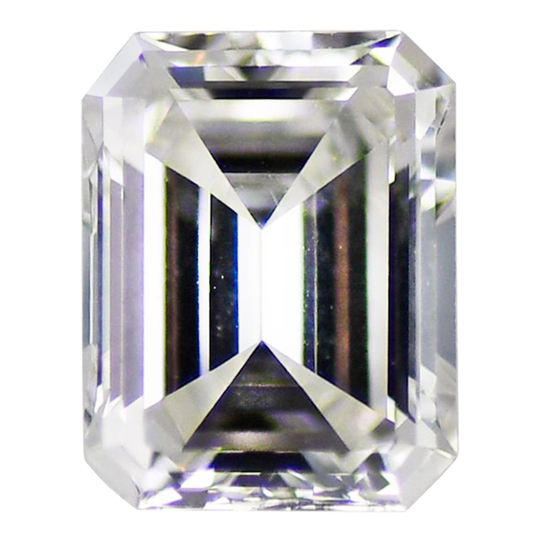 Diamant brut taille émeraude certifié par le GIA 1.60ct