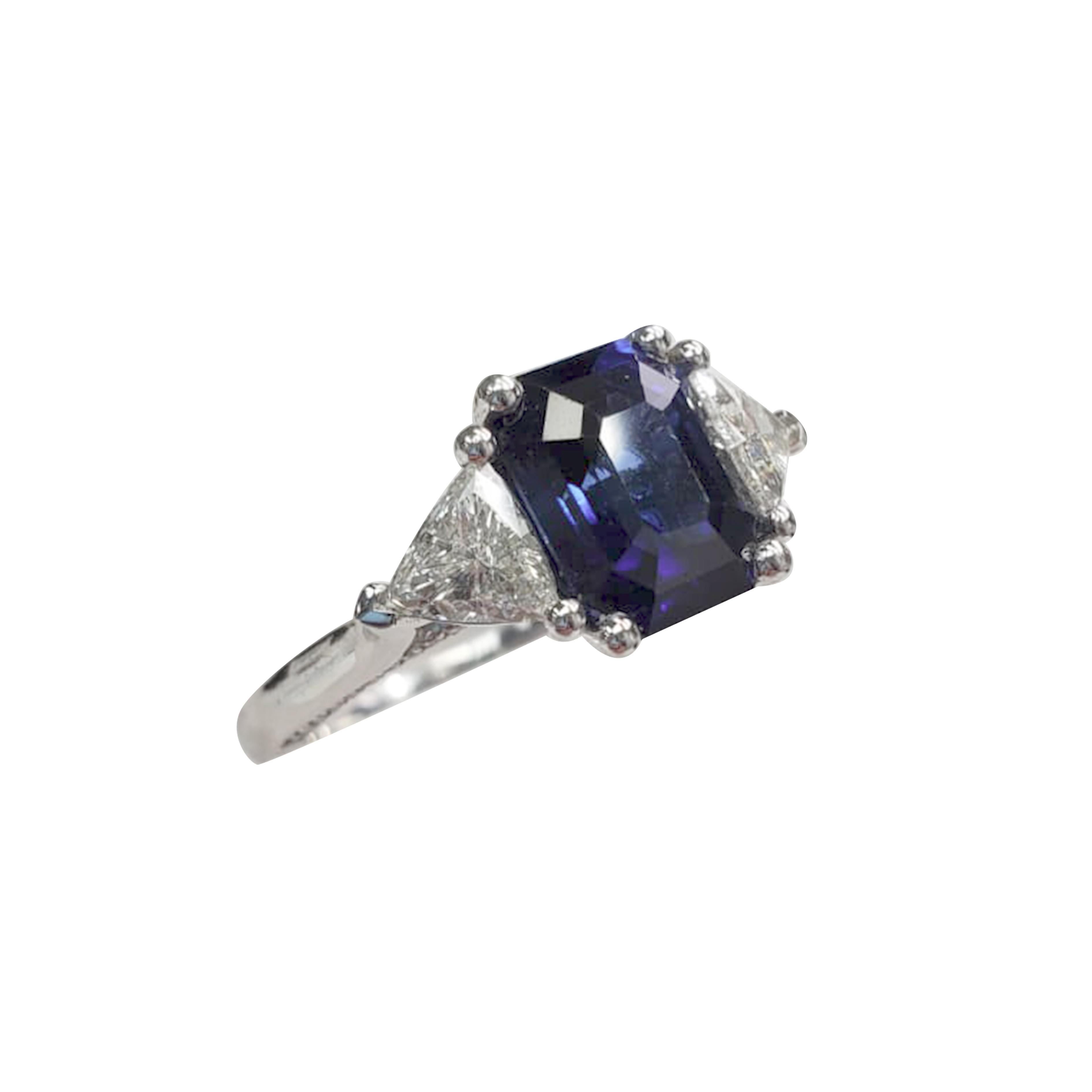 Emerald Cut Sapphire - 4.49ct
Diamond - 1.01ct
Platinum Ring

GIA CERTIFIED.