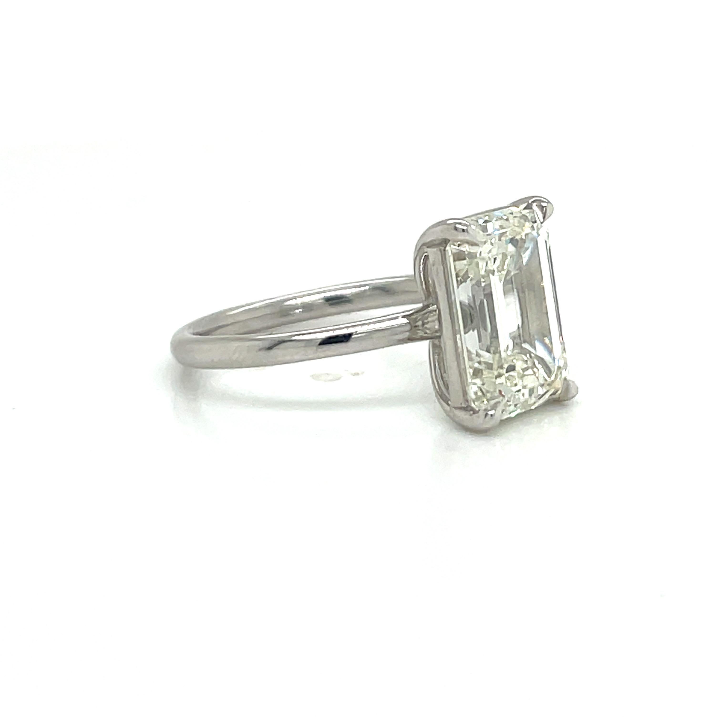 5 carat emerald cut diamond ring