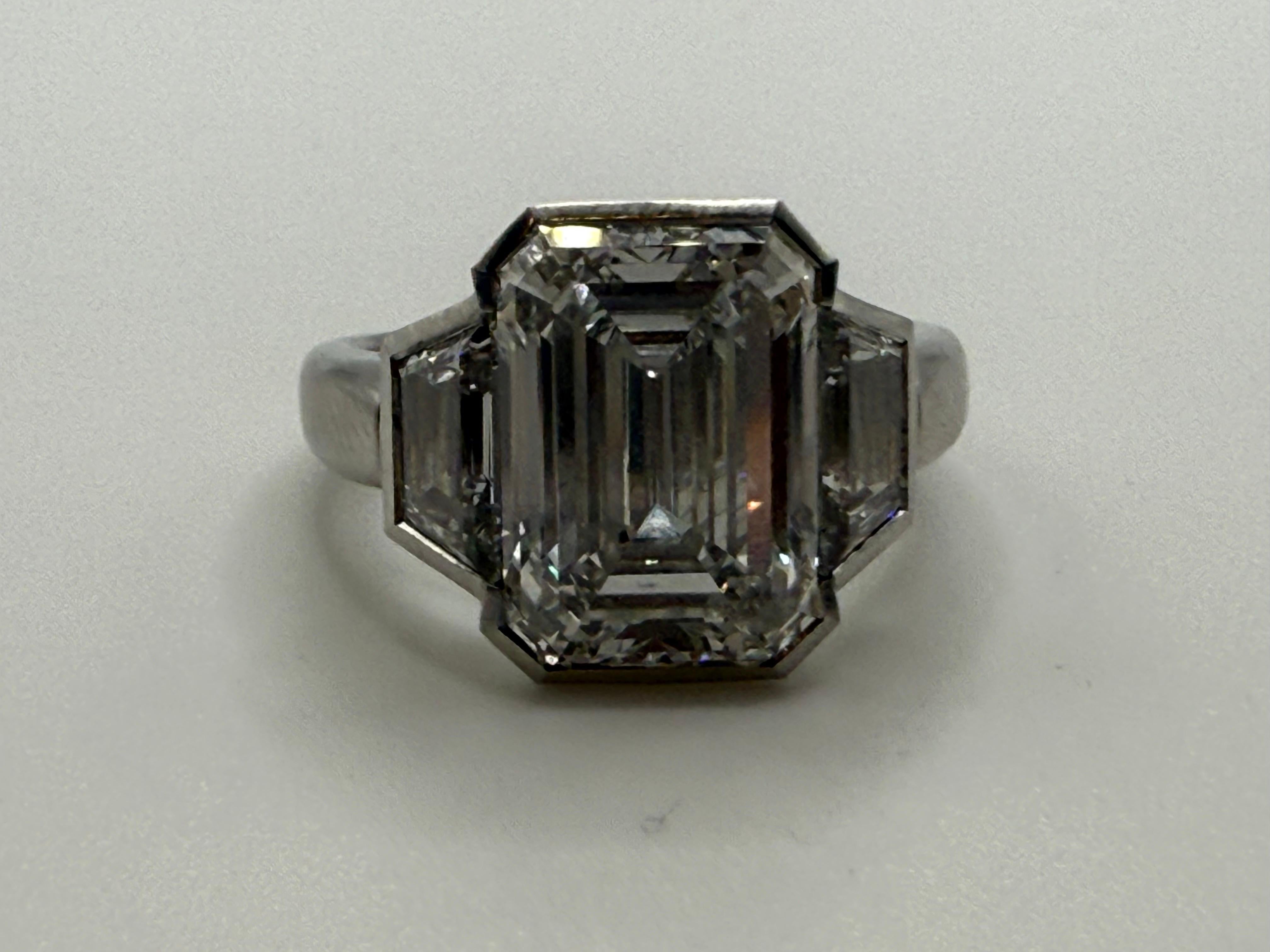 Bague illusion diamant émeraude certifiée GIA, en platine 4 carats en vente 1