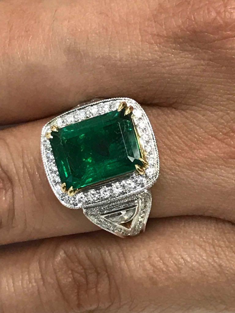 Women's or Men's GIA Certified 4.38 Carat Emerald Diamond Two Color Gold Halo Bridal Fashion Ring