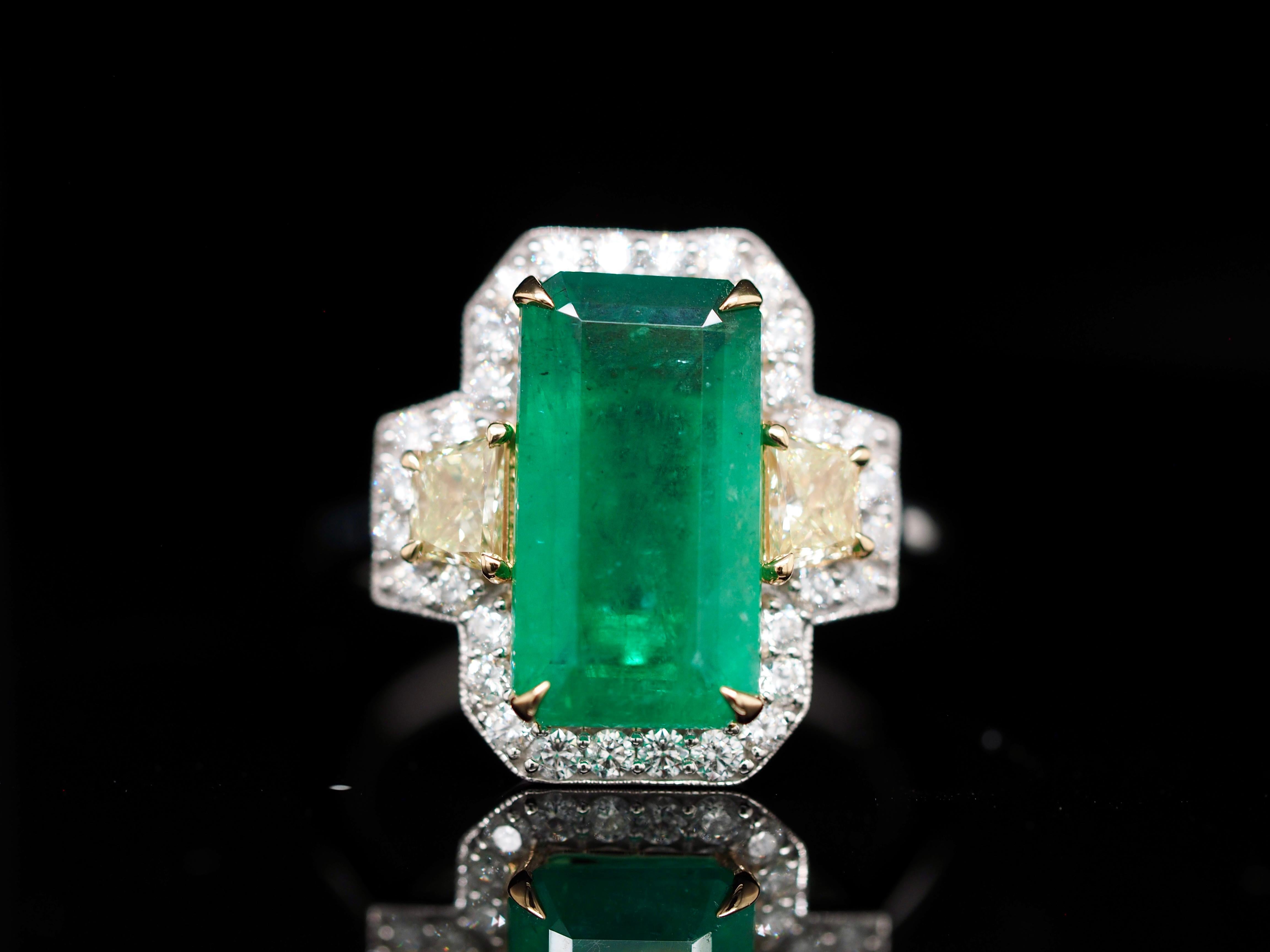 Women's or Men's GIA Certified Emerald Platinum Diamond Ring