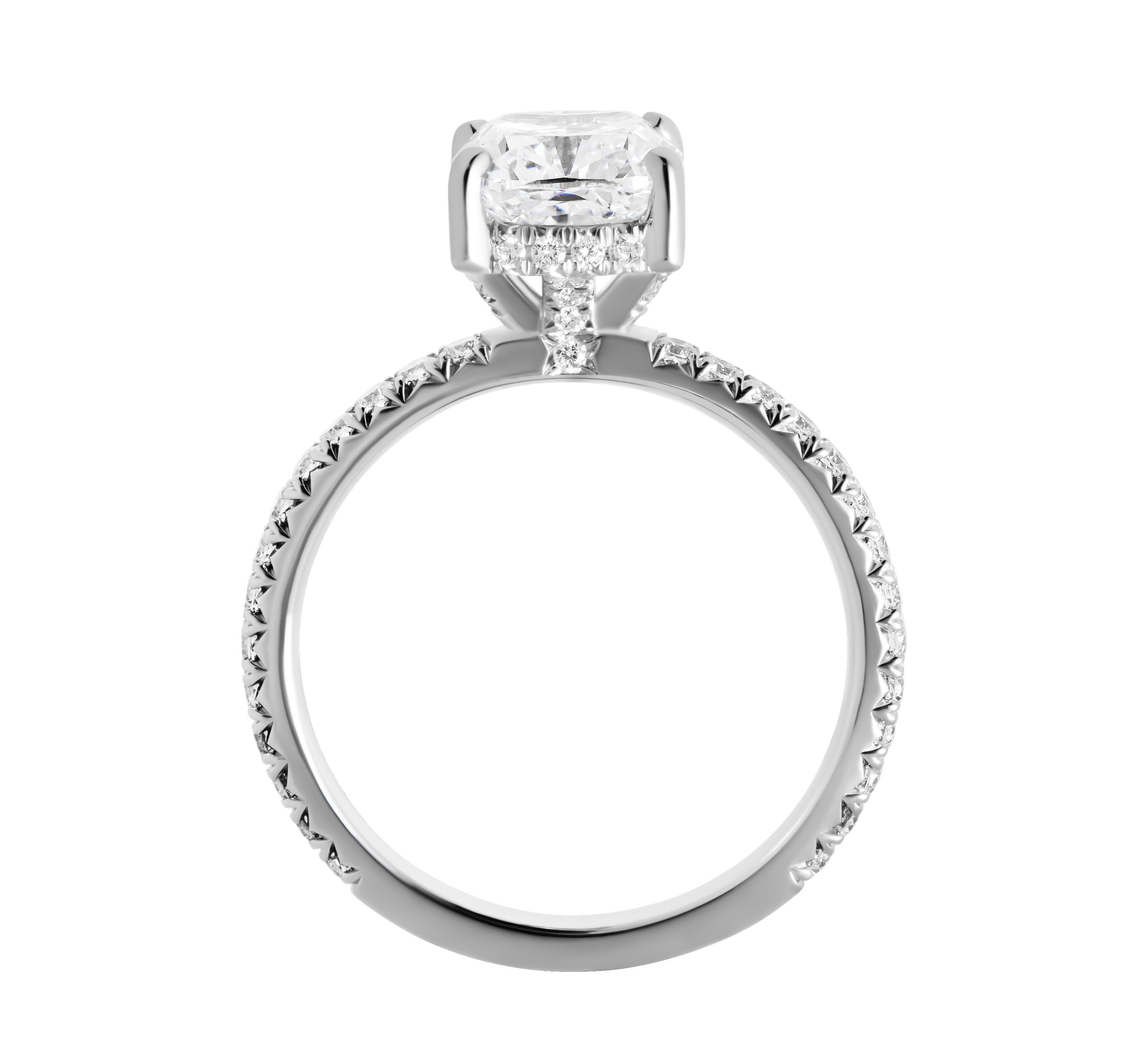 Cushion Cut GIA Certified Engagement ring with 2.10ct D VS2 Cushion Diamond For Sale