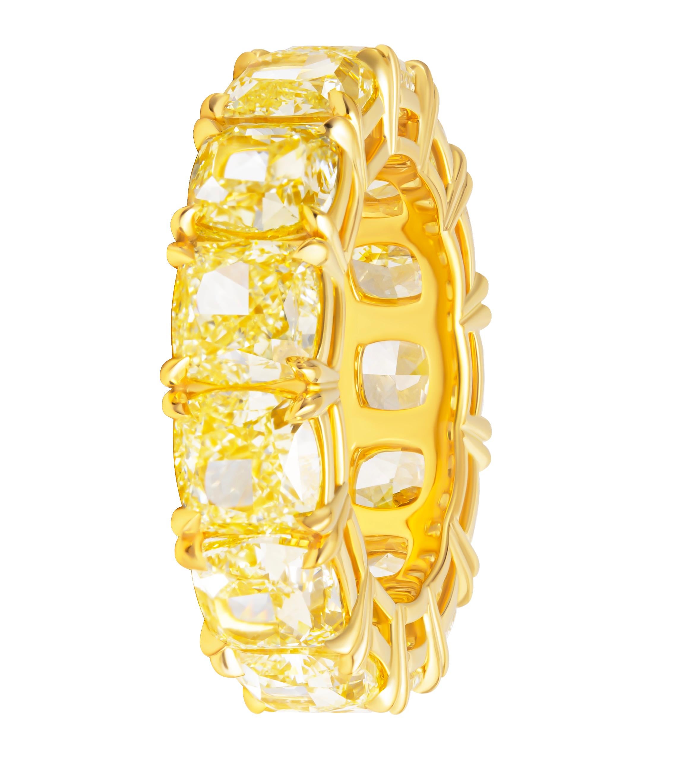 Bracelet éternel certifié GIA avec diamants coussins de 1 ct chacun de couleur jaune clair fantaisie
Fabriqué en or jaune 18 carats avec des griffes doubles.  
Chaque pierre est certifiée GIA et totalise 13,46 ct.


1. 1.00 CUSHION FLY VS1