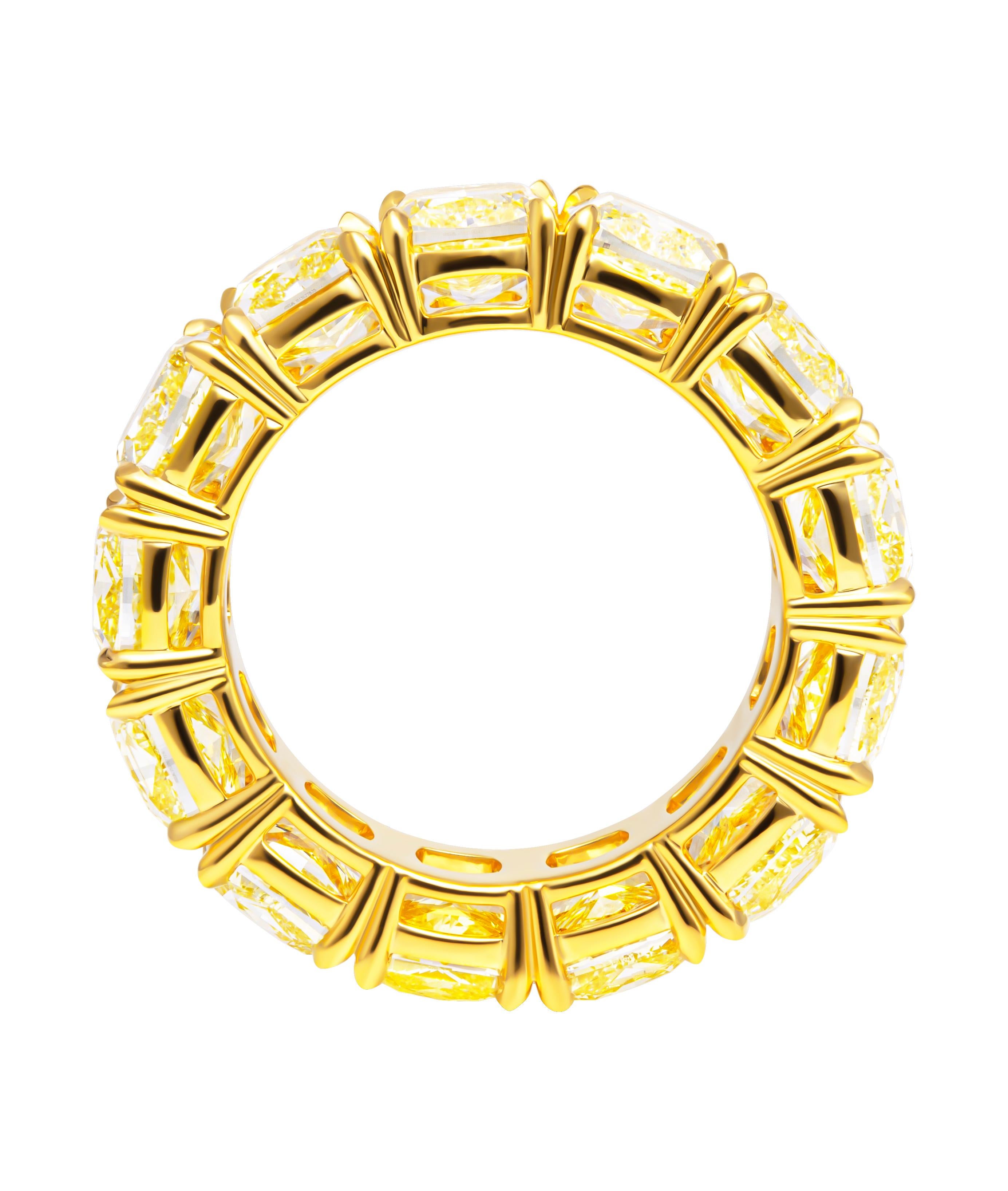 Taille coussin Bracelet éternel certifié GIA avec diamants coussins de 1 ct chacun de couleur jaune clair fantaisie en vente