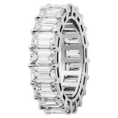 GIA-zertifizierter Eternity-Ring mit Diamanten im Smaragdschliff (0,40 je)