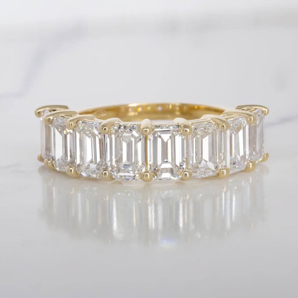 Bague à anneau d'éternité en or jaune 18 carats et diamants certifiés GIA Neuf - En vente à Rome, IT