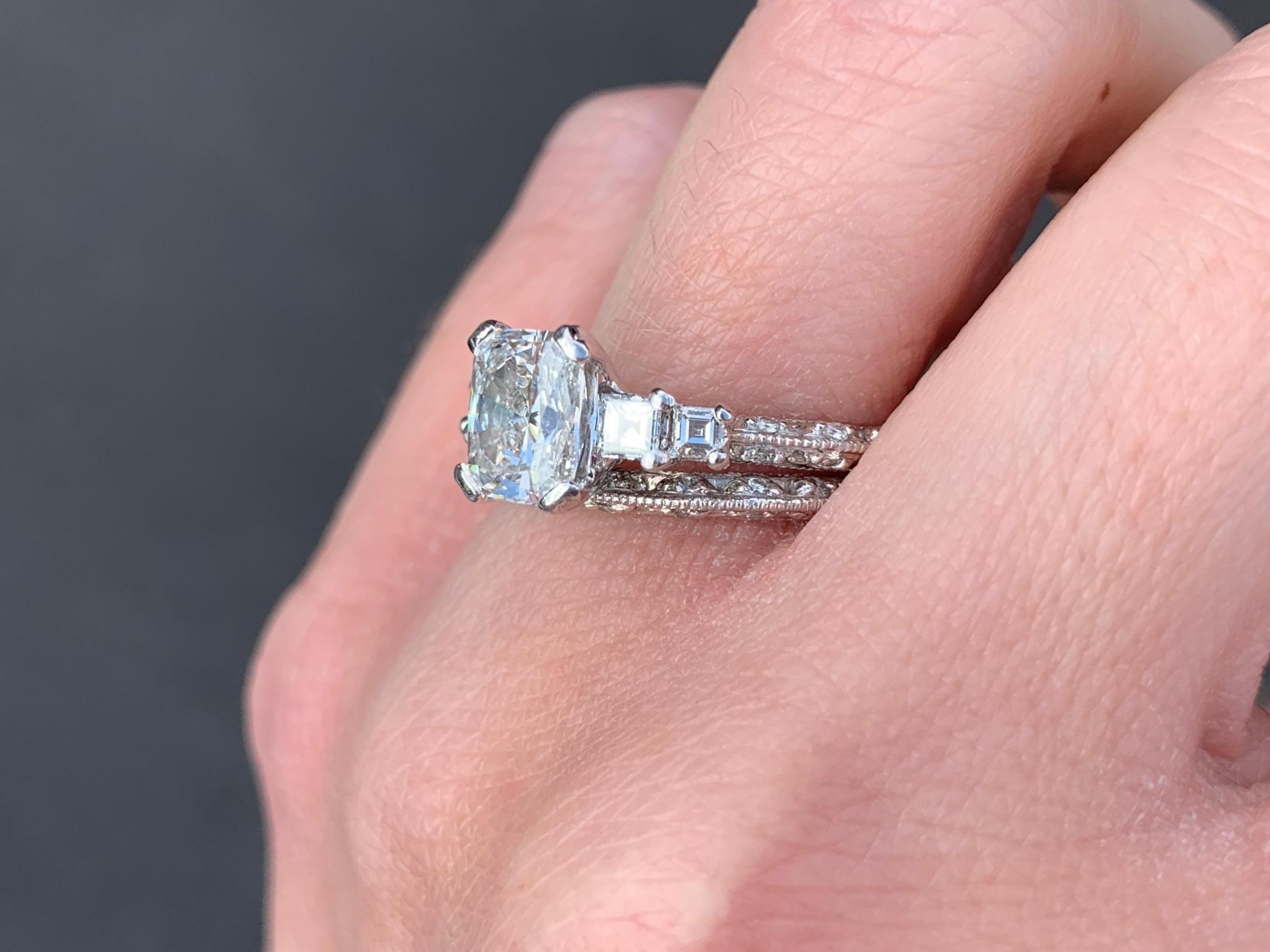 GIA Certified F VS2 1.21 Carat Radiant Diamond Platinum Tacori Bridal Set For Sale 4