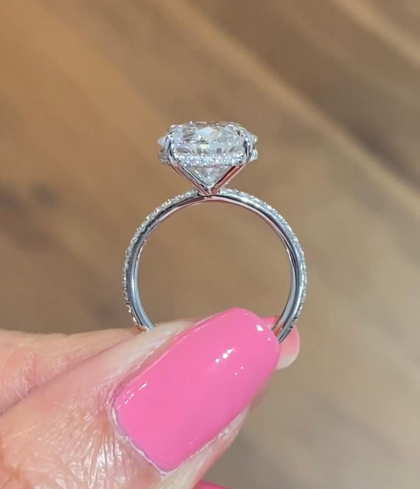 GIA zertifiziert  6,00 Karat F/VS2 Ovalschliff  Solitär-Ring mit natürlichem Diamant 18 Karat Gold im Angebot 2
