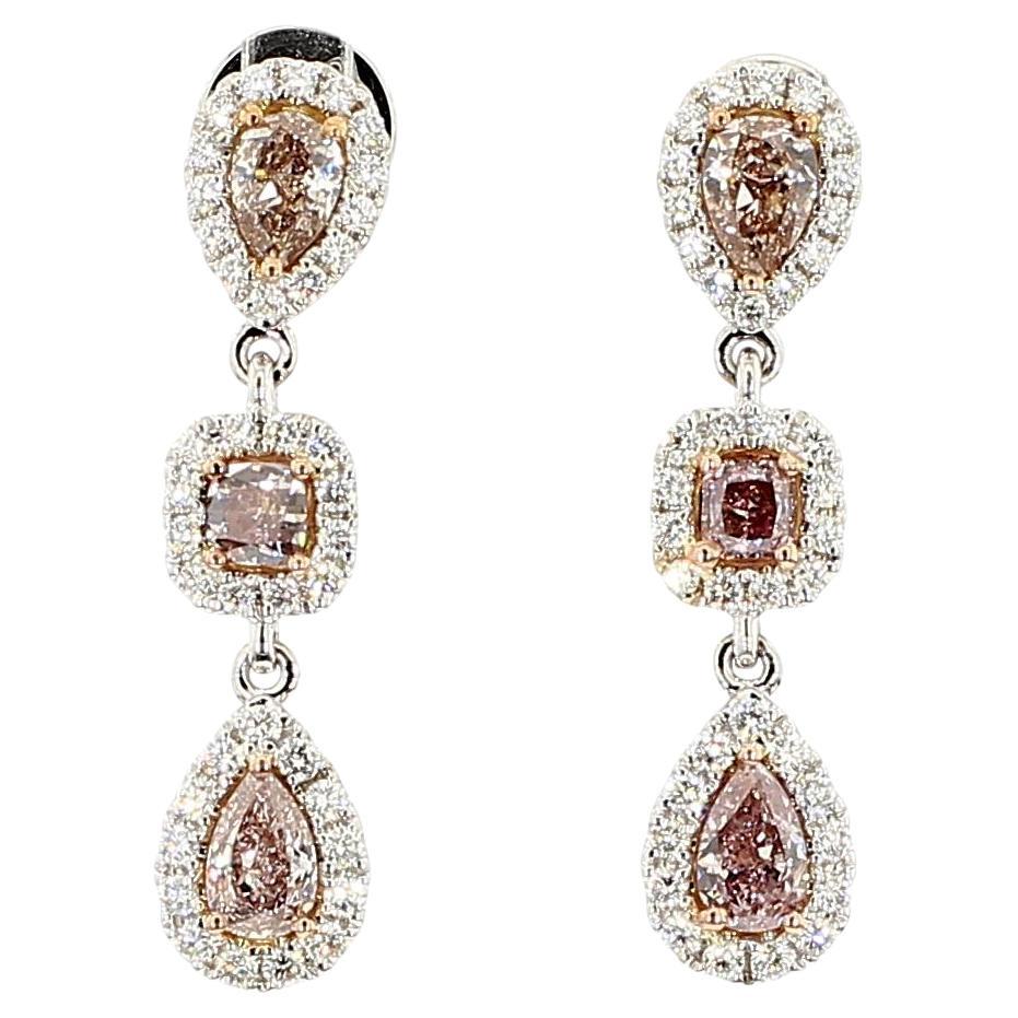 Orecchini a goccia in oro con diamante Fancy Brown-Pink Pear da 2,58 carati TW certificati GIA in vendita