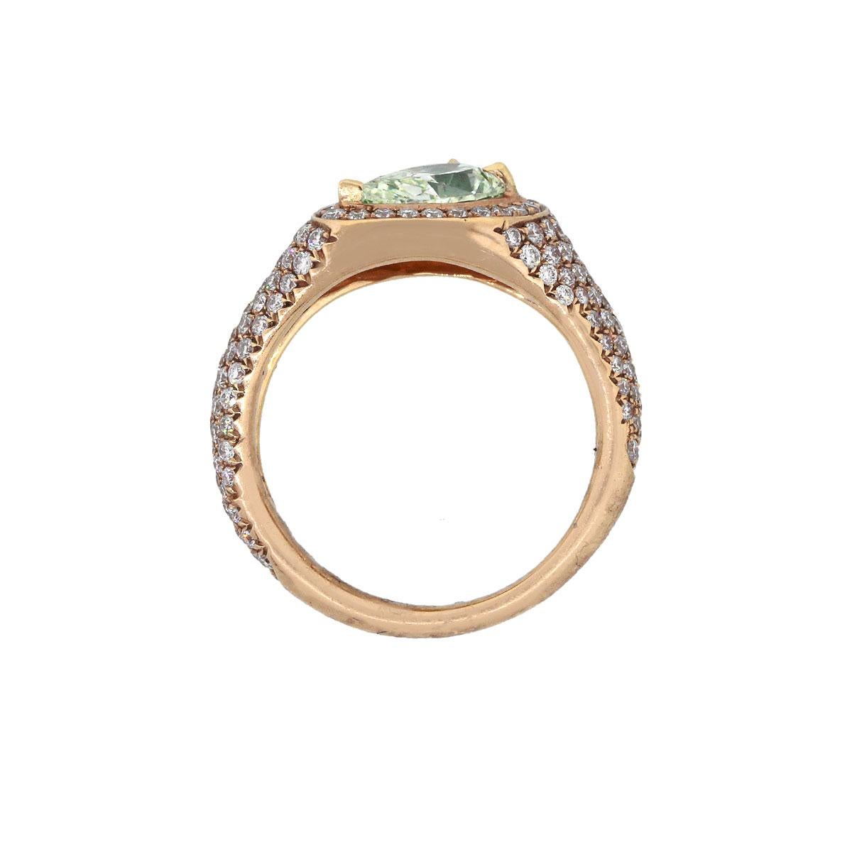 GIA-zertifizierter birnenförmiger Ring in Fancy Color (Tropfenschliff)