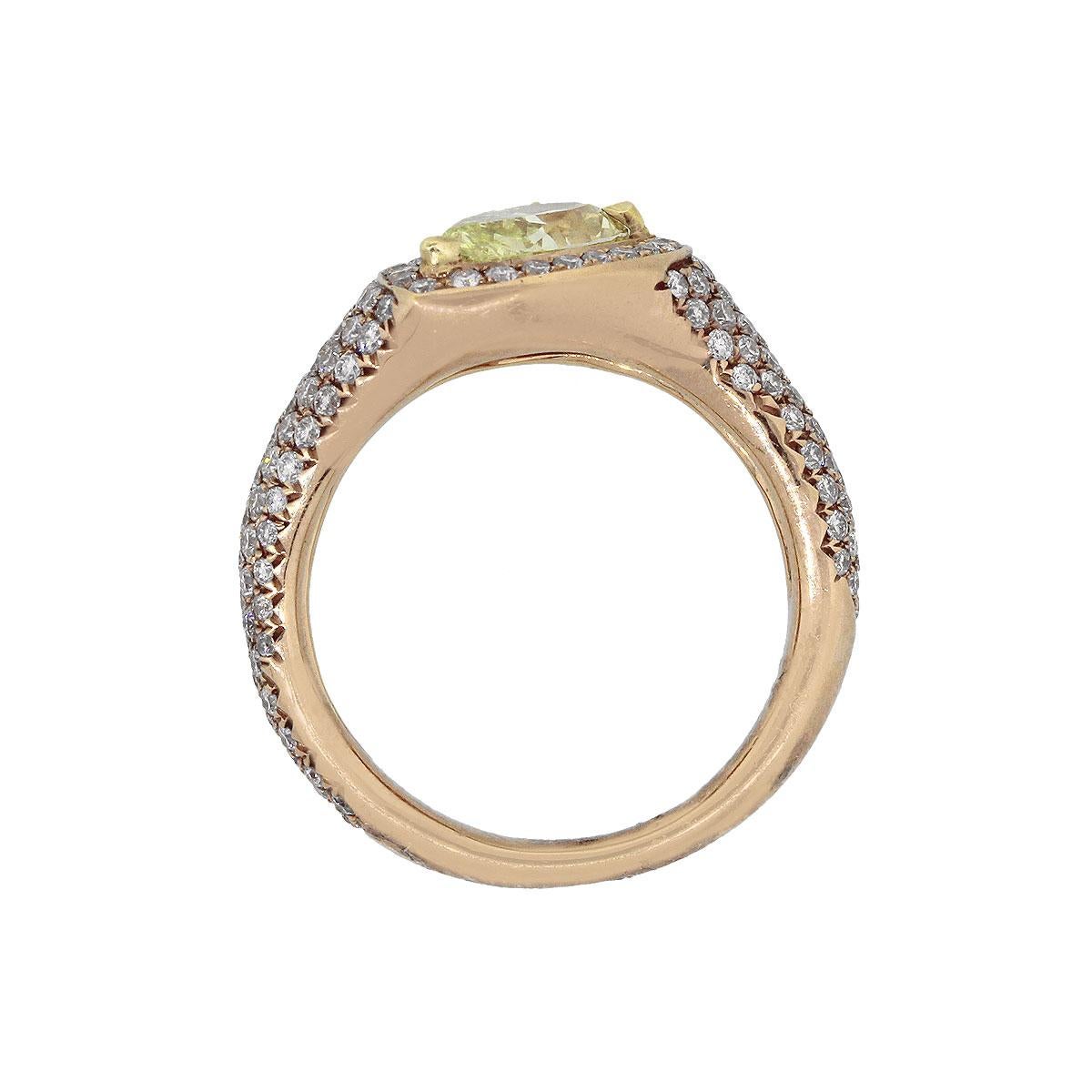 GIA-zertifizierter birnenförmiger Ring in Fancy Color 1
