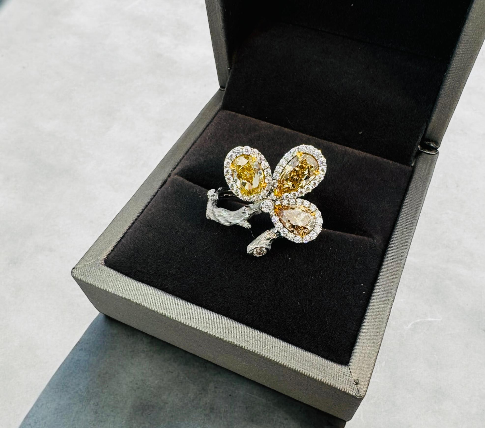 GIA Certified Fancy Coloured Diamond Dress Ring For Sale 9