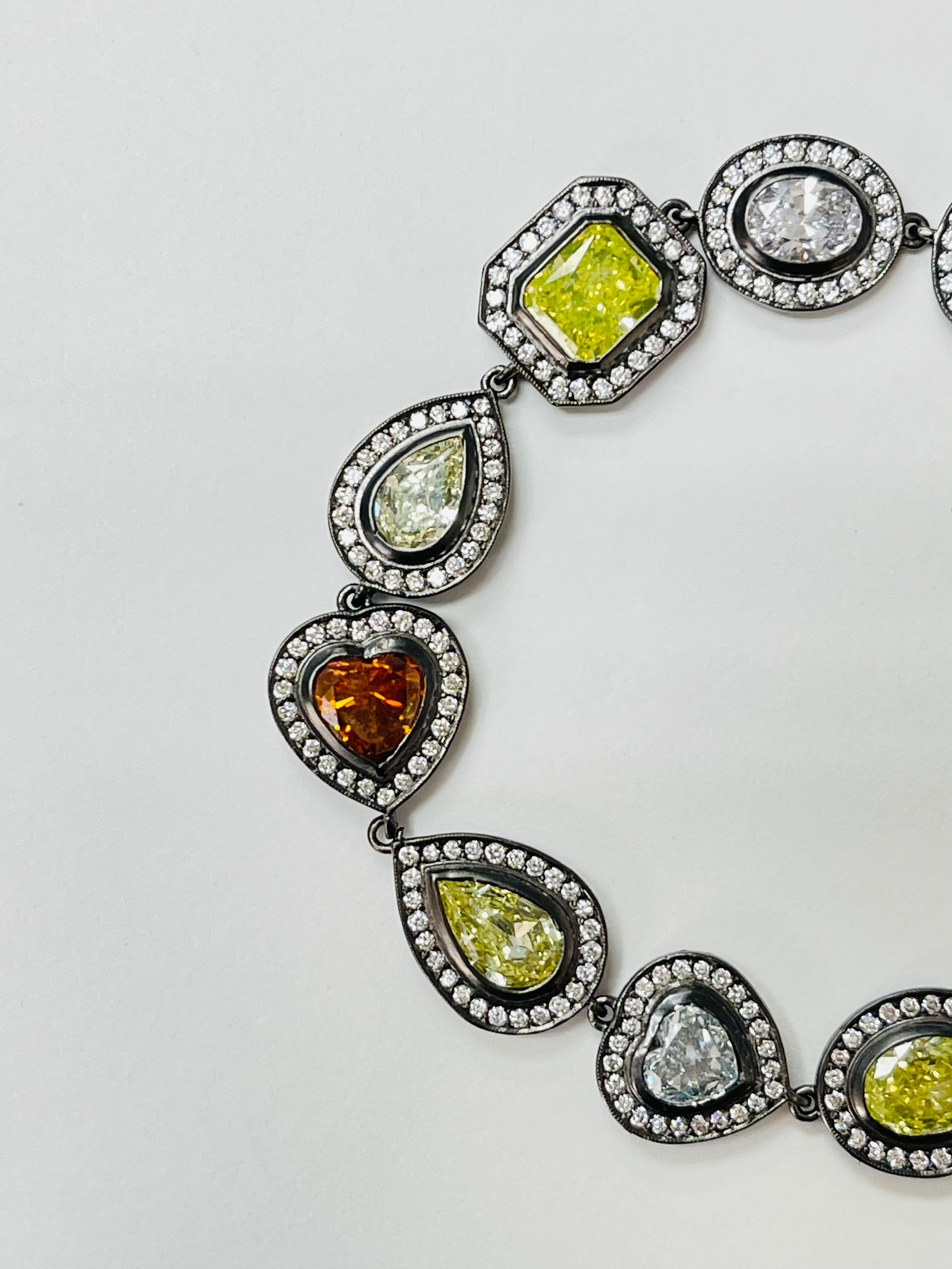 Taille brillant Bracelet de diamants de taille et de couleur fantaisie certifiés GiA en or 18k en vente