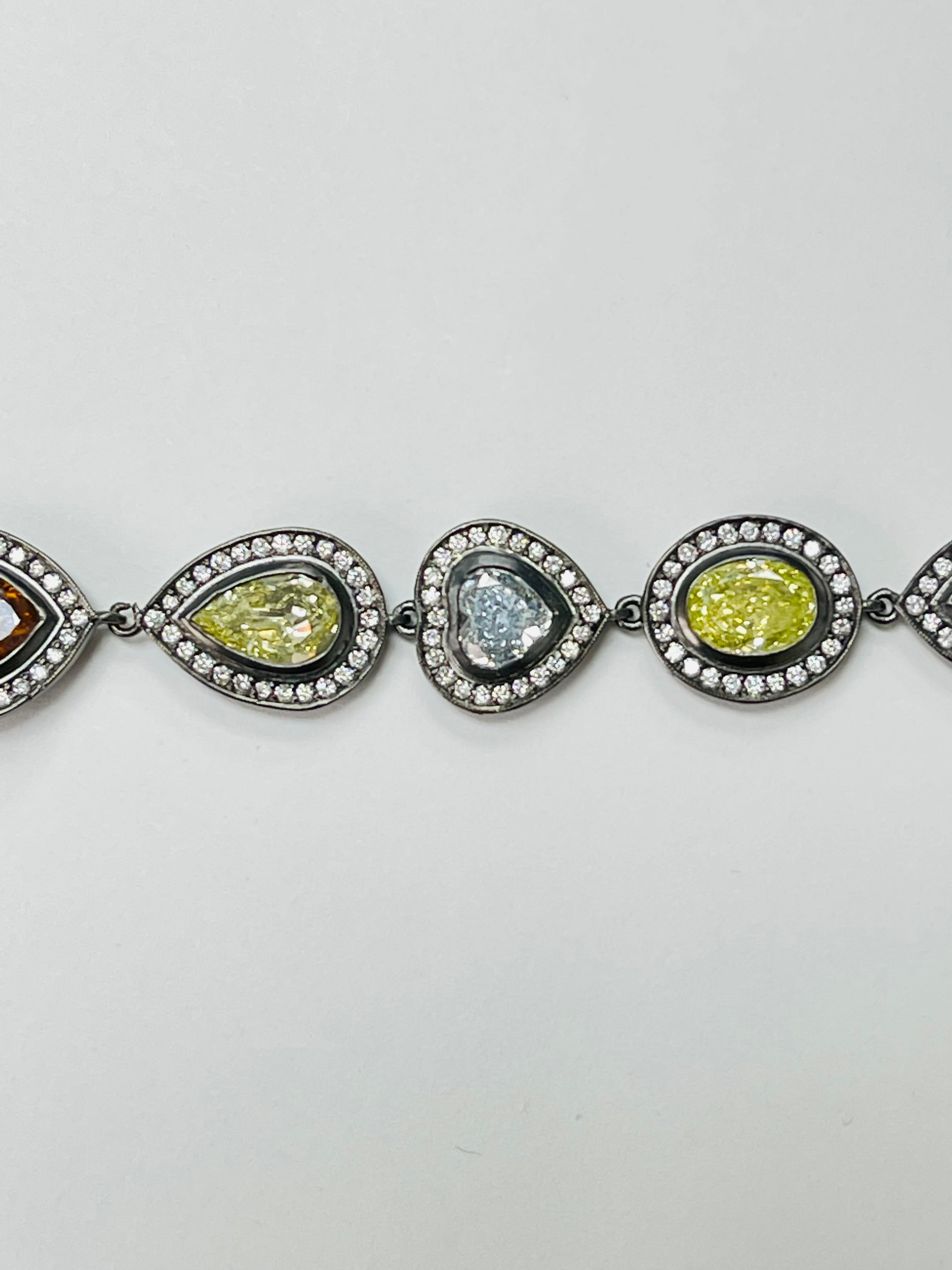 Bracelet de diamants de taille et de couleur fantaisie certifiés GiA en or 18k en vente 1