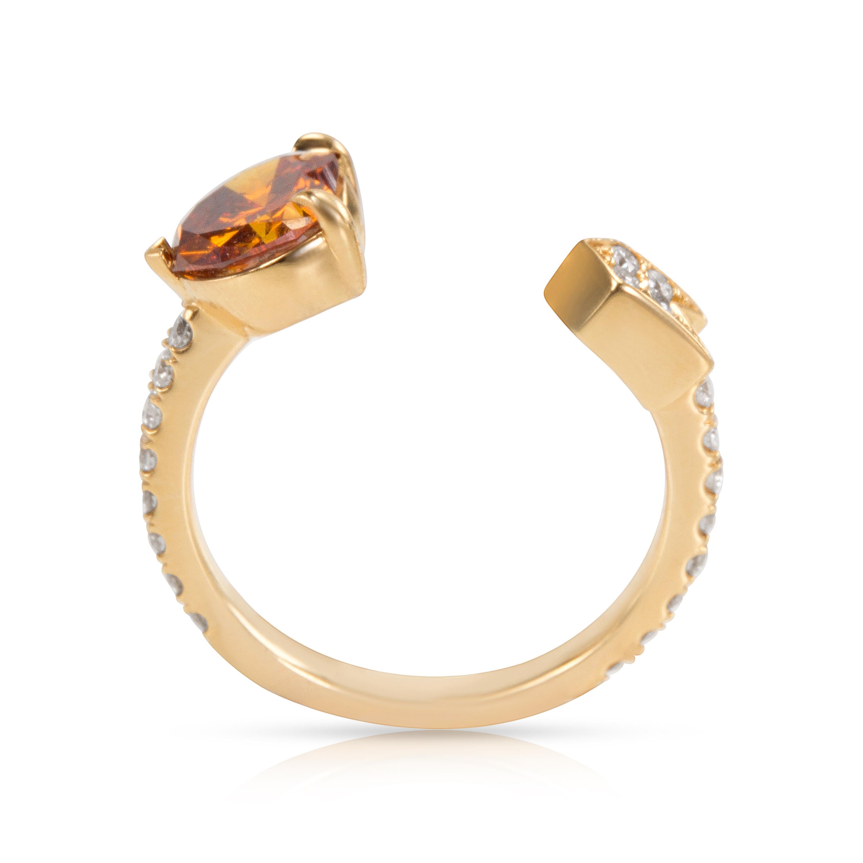 GIA Certified Fancy Deep Yellowish Heart Shape Diamond Ring in 18K Gold 1.35 Ct im Zustand „Neu“ in New York, NY