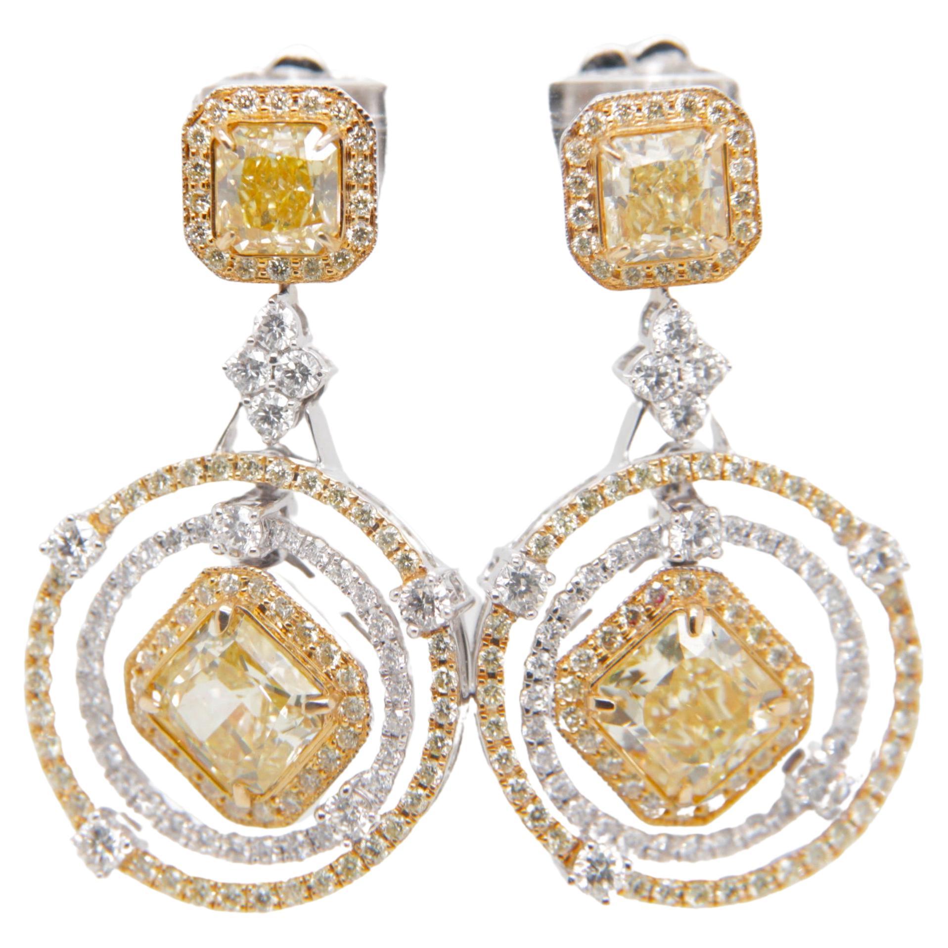 Boucles d'oreilles pendantes en or 18 carats certifiées GIA jaune intense fantaisie 4,19 carats