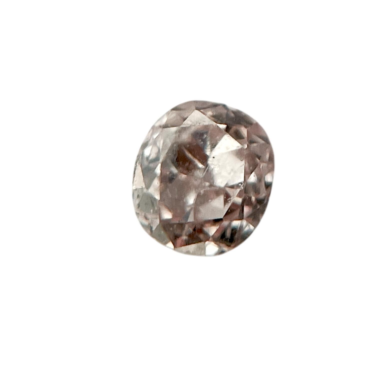 ITEM DESCRIPTION

ID #: NYC58597
Stone Shape: Cushion
Diamond Weight: 0.15ctw
Fancy Color: Fancy Light Pink
Cut:	Modified Brilliant
Measurements: 3.43 x 3.02 x 1.88 mm
Symmetry: Good
Polish: Good
Fluorescence: None
Certifying Lab: GIA
GIA