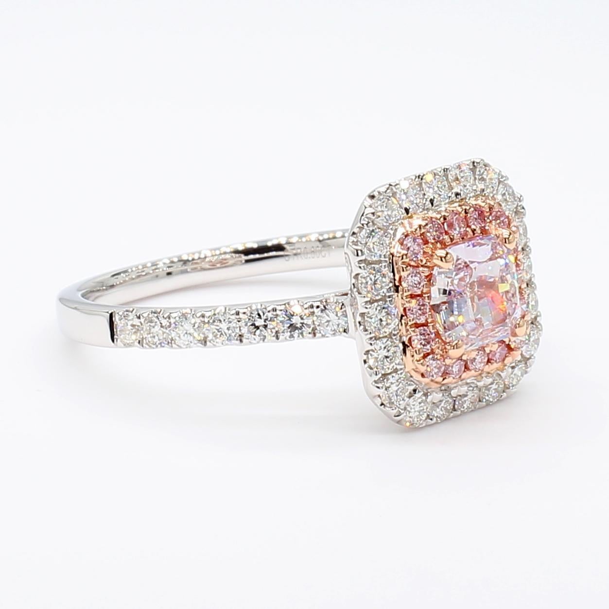 Taglio cuscino GIA Certified Fancy Light Purplish Pink Cushion Diamond Anello in oro da 1,20 carati TW in vendita