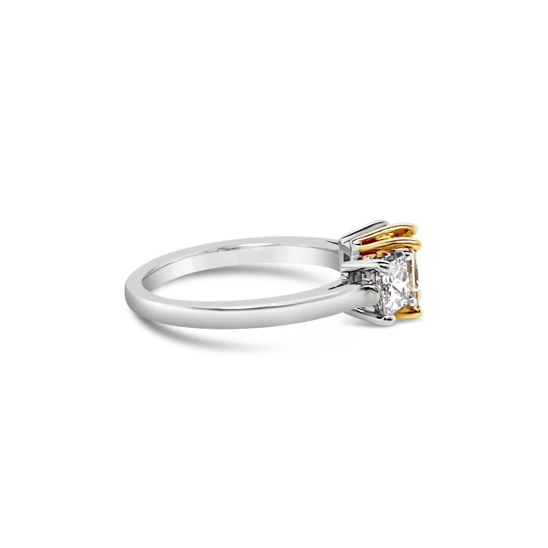 GIA Certified Fancy Light Yellow Diamond Ring in Platinum For Sale 2