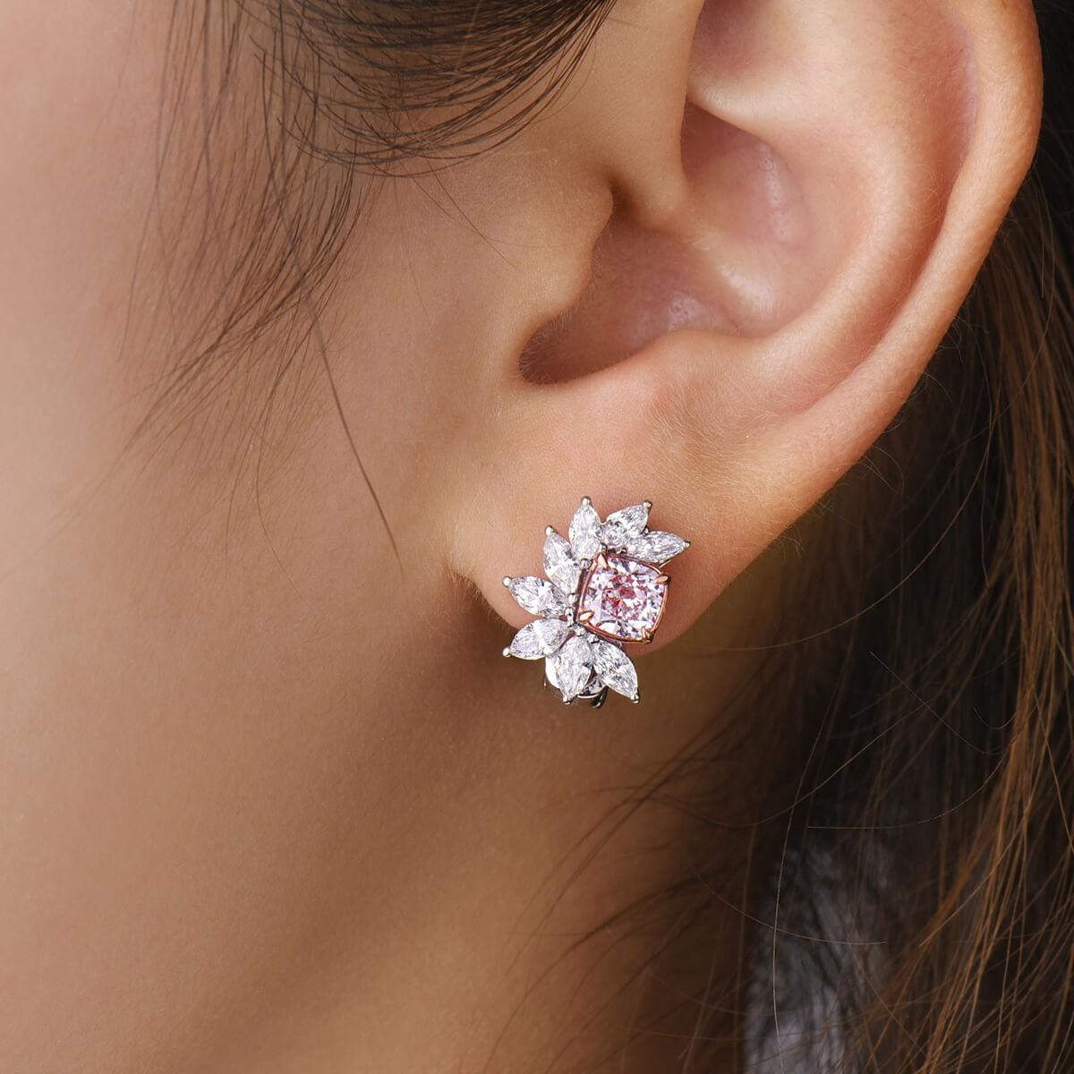 GIA Certified Fancy Pink Diamond Earrings, 2.43 Carat In Excellent Condition In Knightsbridge, GB