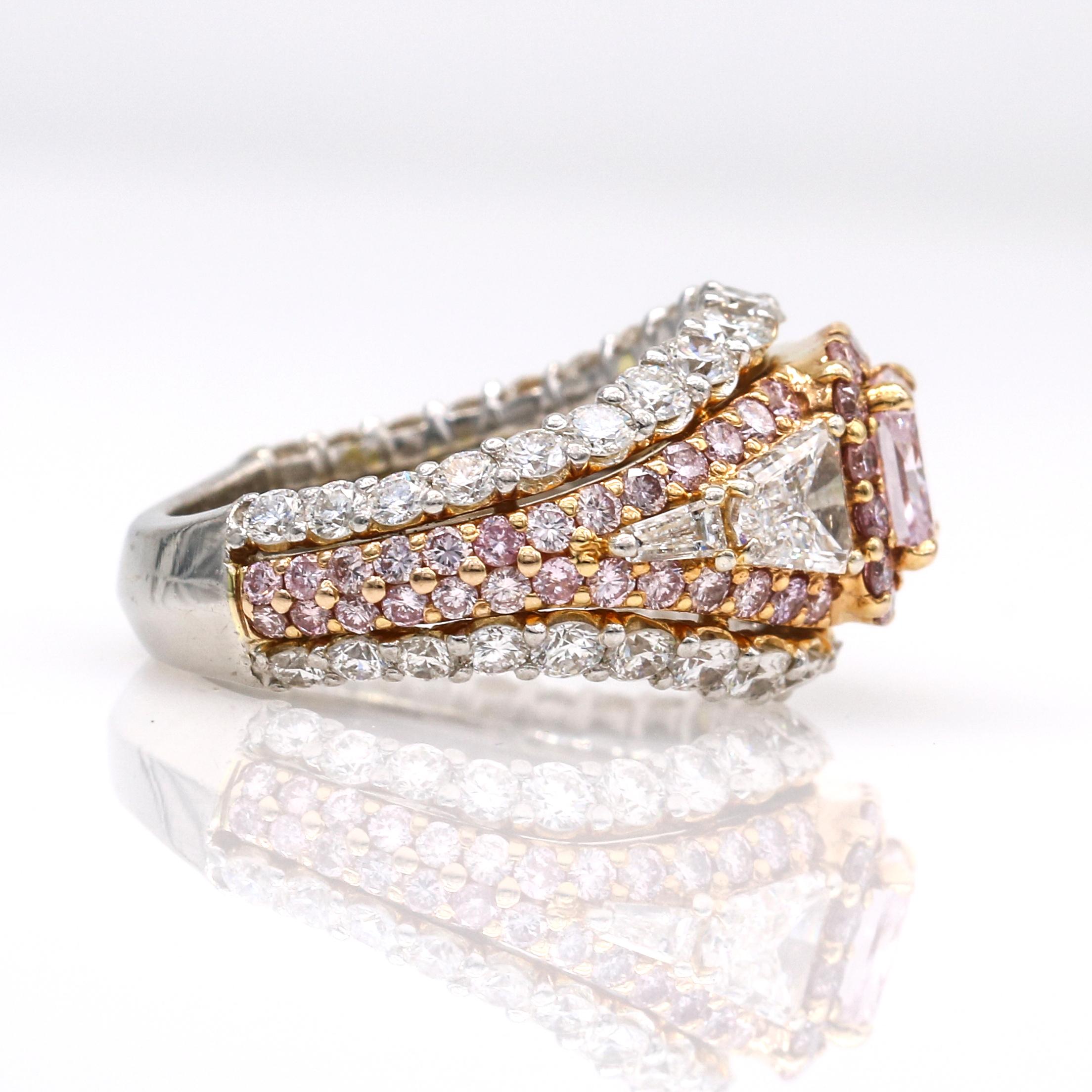 GIA-zertifizierter Fancy Pink Diamond Verlobungsring aus Platin und 18k Gold (Zeitgenössisch) im Angebot