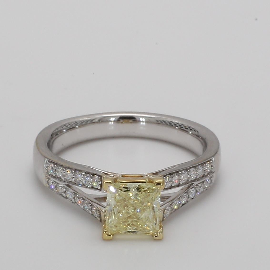 GIA Certified Fancy Yellow 1.08cts Princess Cut & White Diamond Ring 1.32cts TW In New Condition In New York, NY