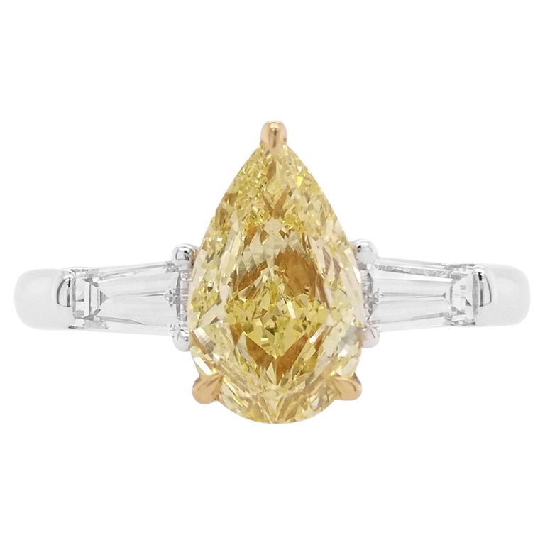 Bague de fiançailles en or 18 carats avec diamant jaune fantaisie