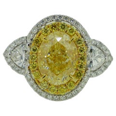 Bague solitaire en diamant jaune fantaisie certifié GIA de 2,02 carats