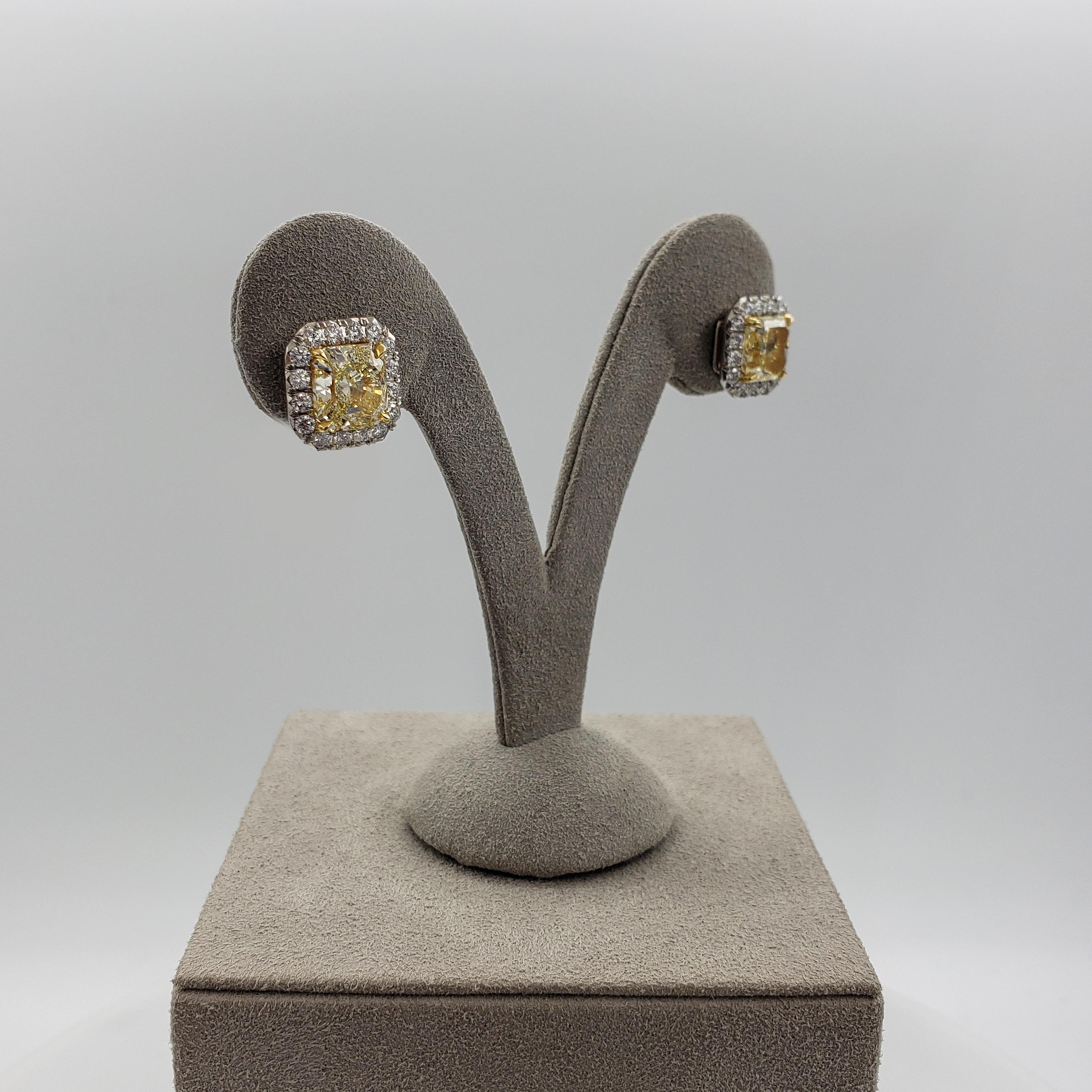 GIA Certified 5.50 Carats Total Radiant Cut Fancy Yellow Diamond Stud Earrings In New Condition For Sale In New York, NY