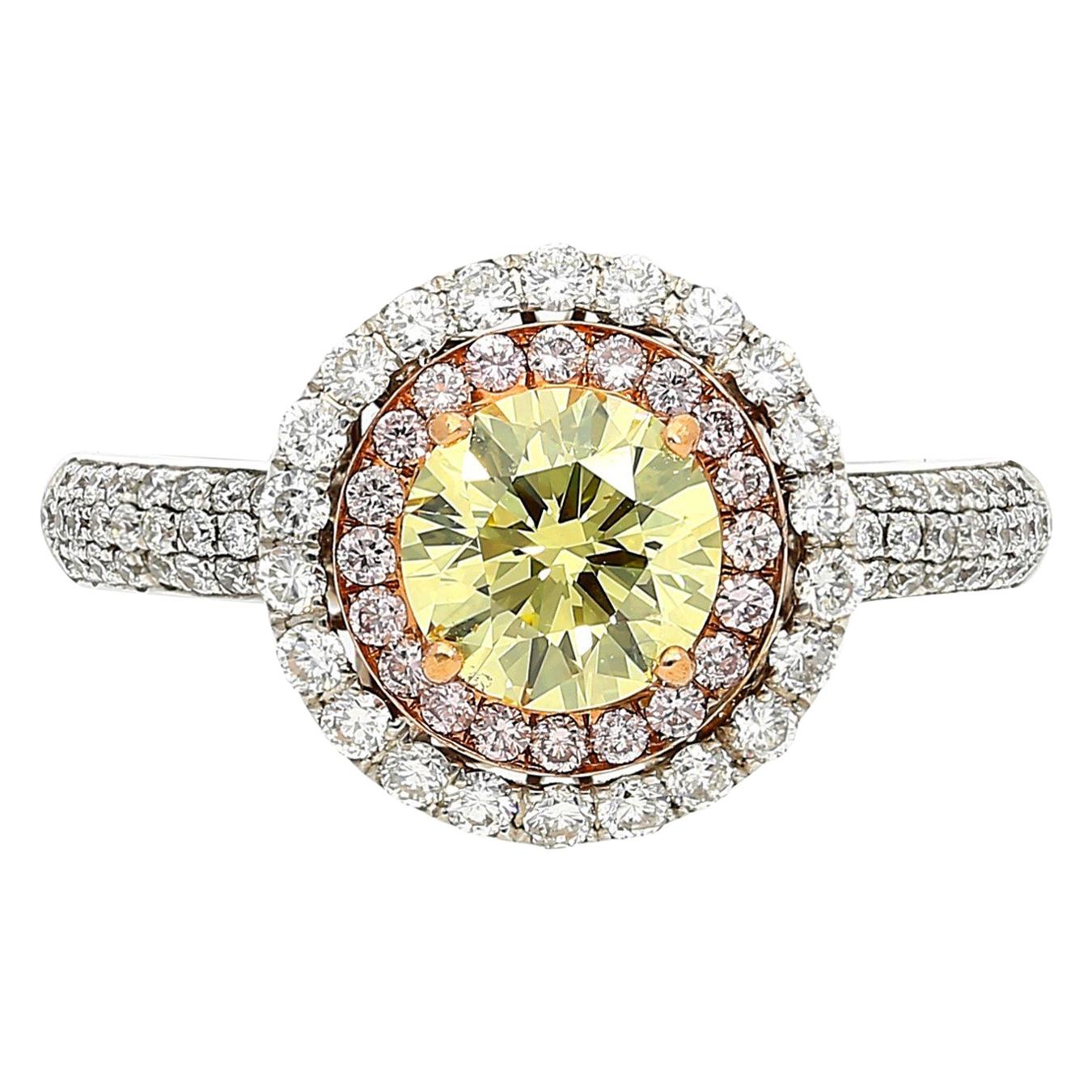 GIA Certified Fancy Yellow, Pink and White Diamond Ring im Angebot