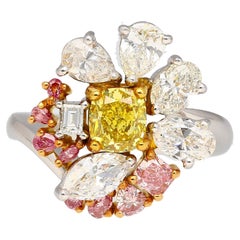 Bague fantaisie en platine 950 et 18 carats avec diamants jaunes, roses et blancs certifiés par le GIA