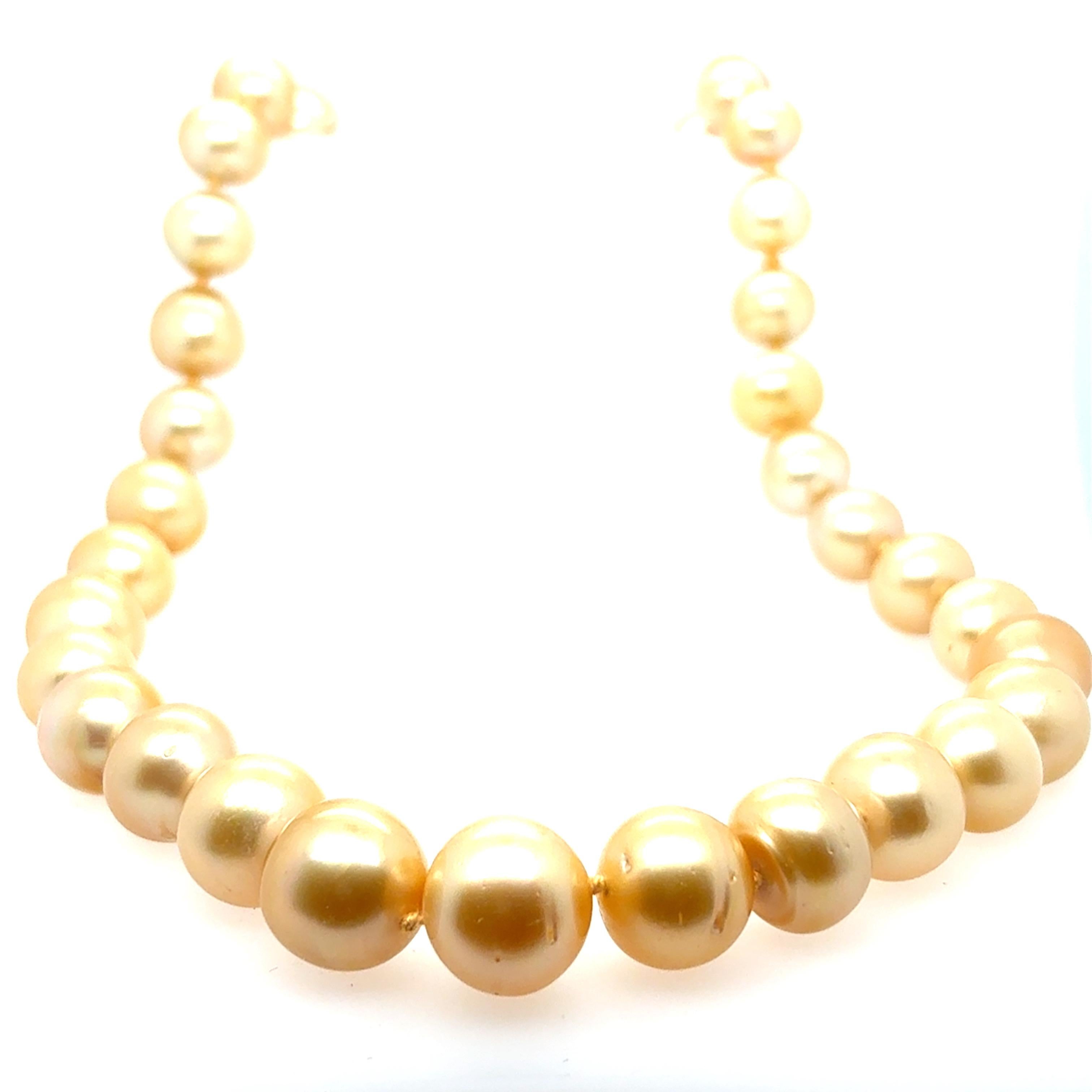 Collana di perle dei mari del sud dorate certificate GIA con chiusura in oro giallo in vendita 2