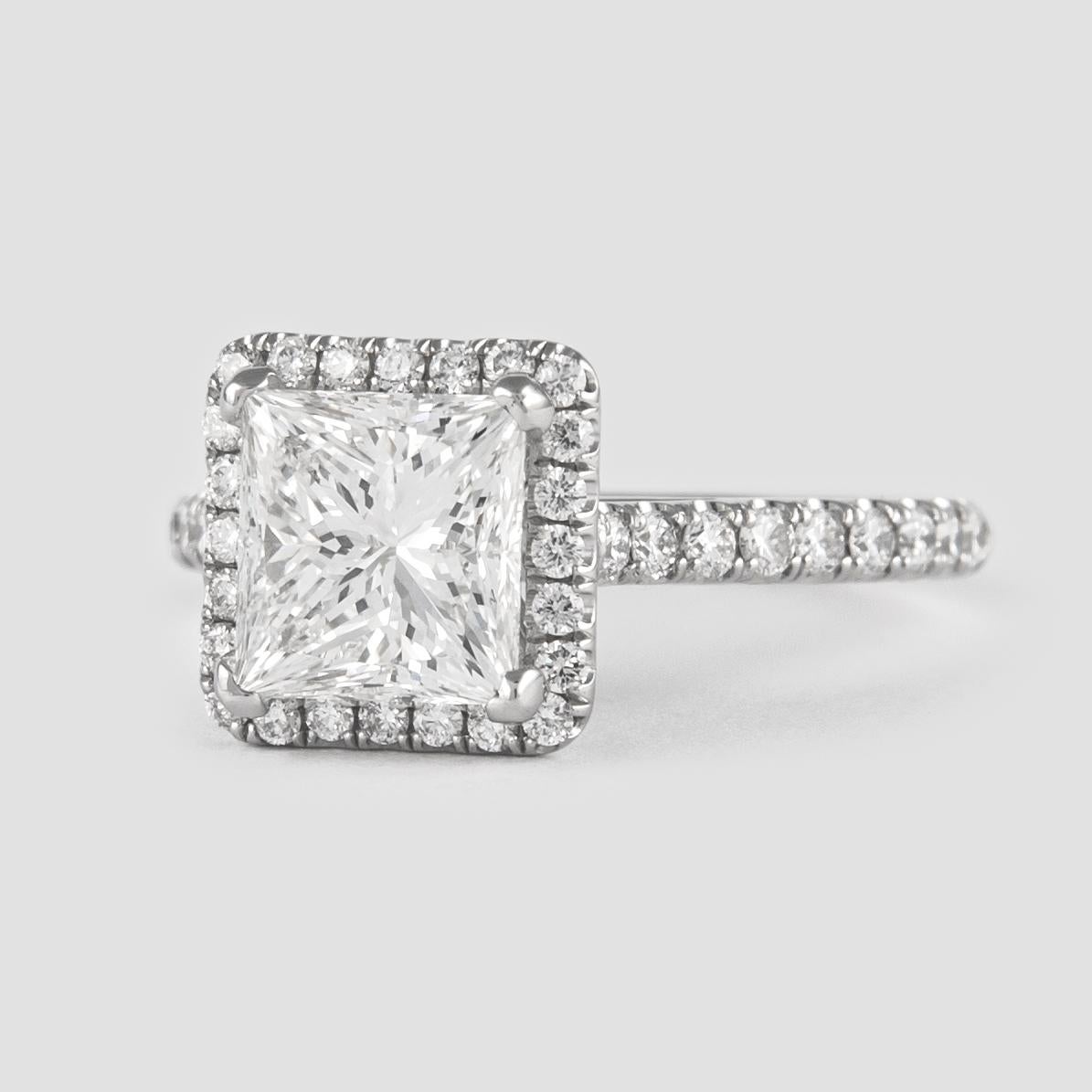 18 carat princess cut diamond ring
