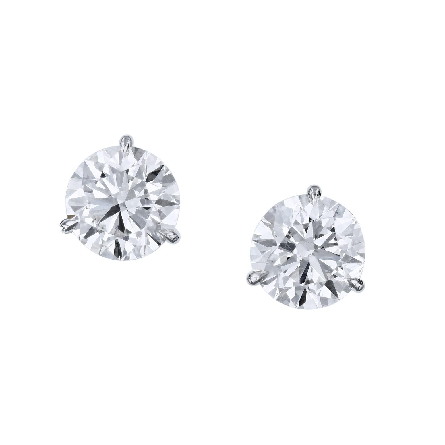 GIA-zertifizierte handgefertigte 10,08 Karat Diamant-Ohrstecker (Brillantschliff) im Angebot