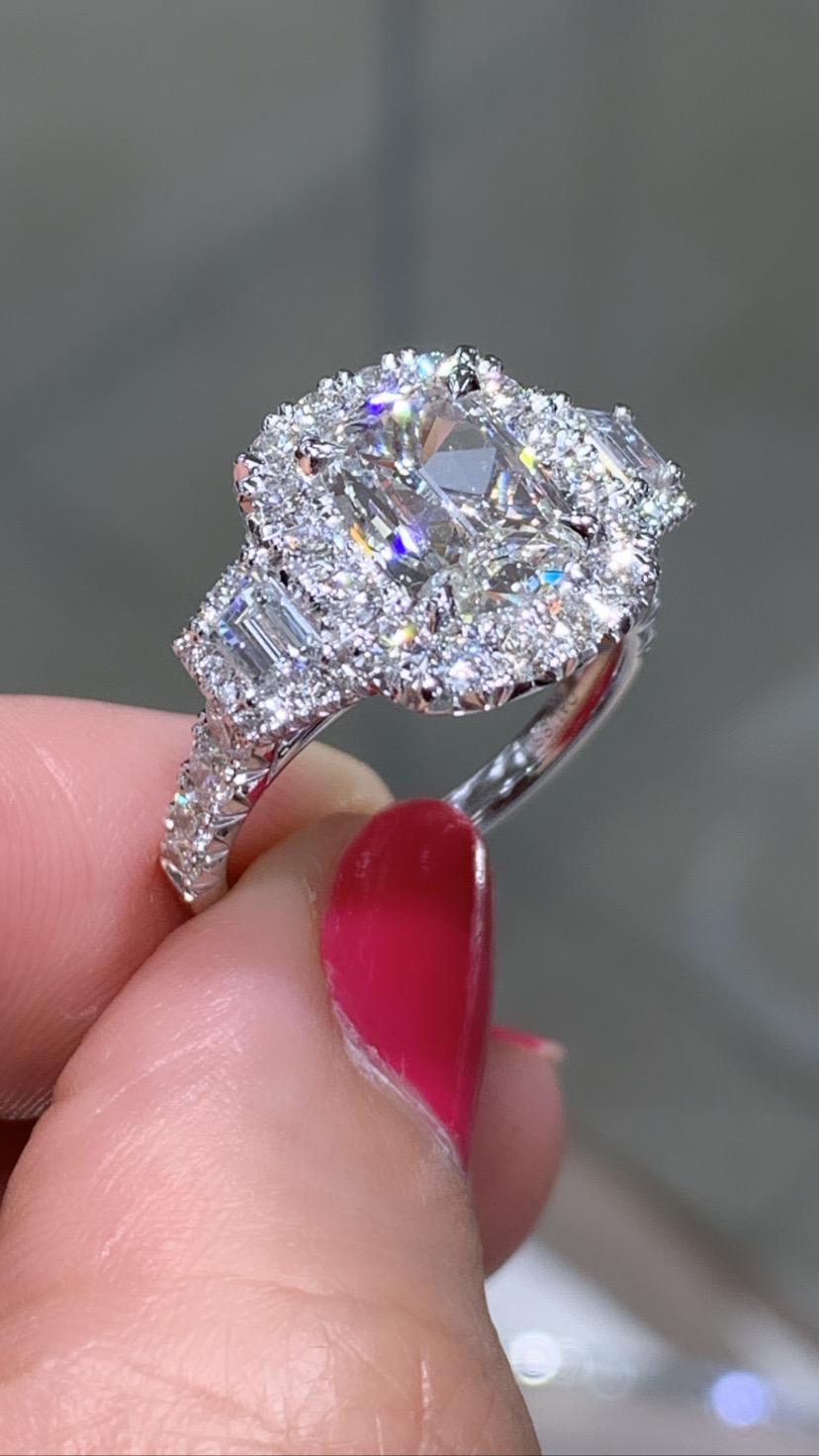 cushion cut with trapezoid side stones