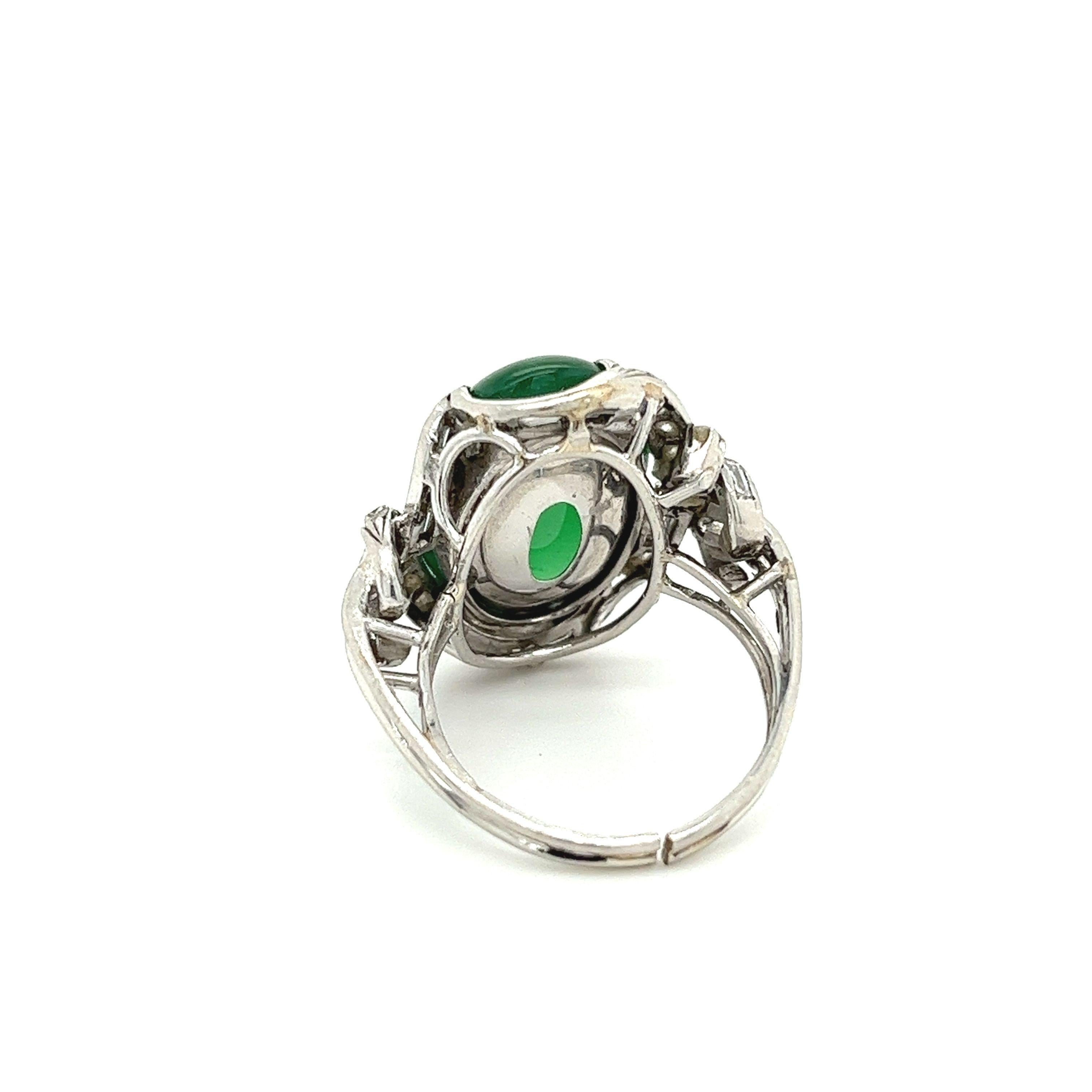 Women's GIA Certified Imperial Jadeite Jade Type A Ring In Vintage Platinum Setting For Sale