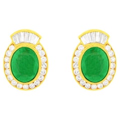 Boucles d'oreilles en or 18 carats avec jade certifié GIA et diamants de 5,80 carats au total