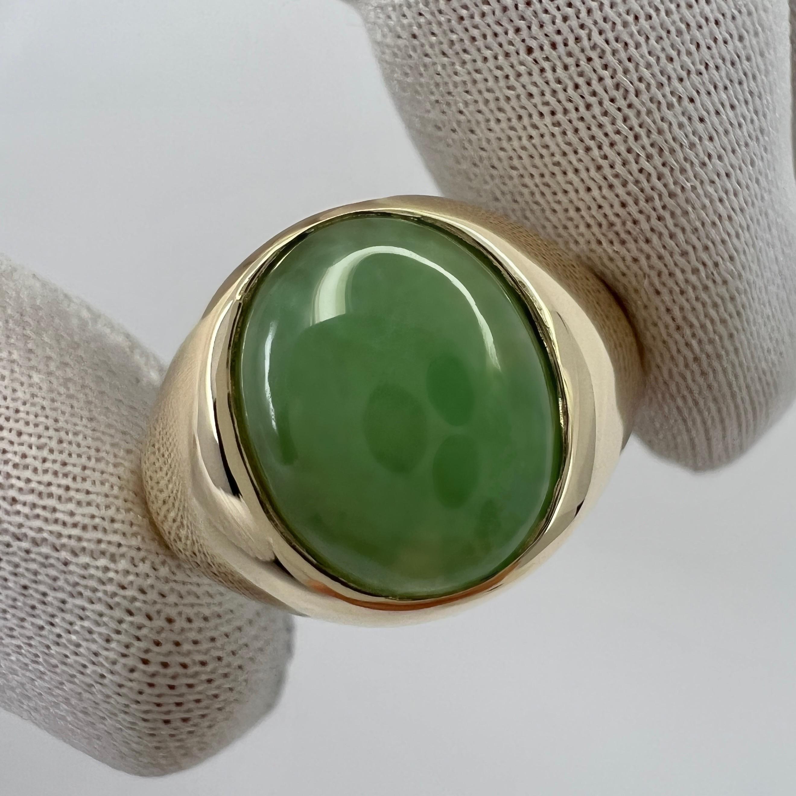 GIA Certified Jadeite A Grade Jade 4.06ct Untreated Yellow Gold Oval Signet Ring 2