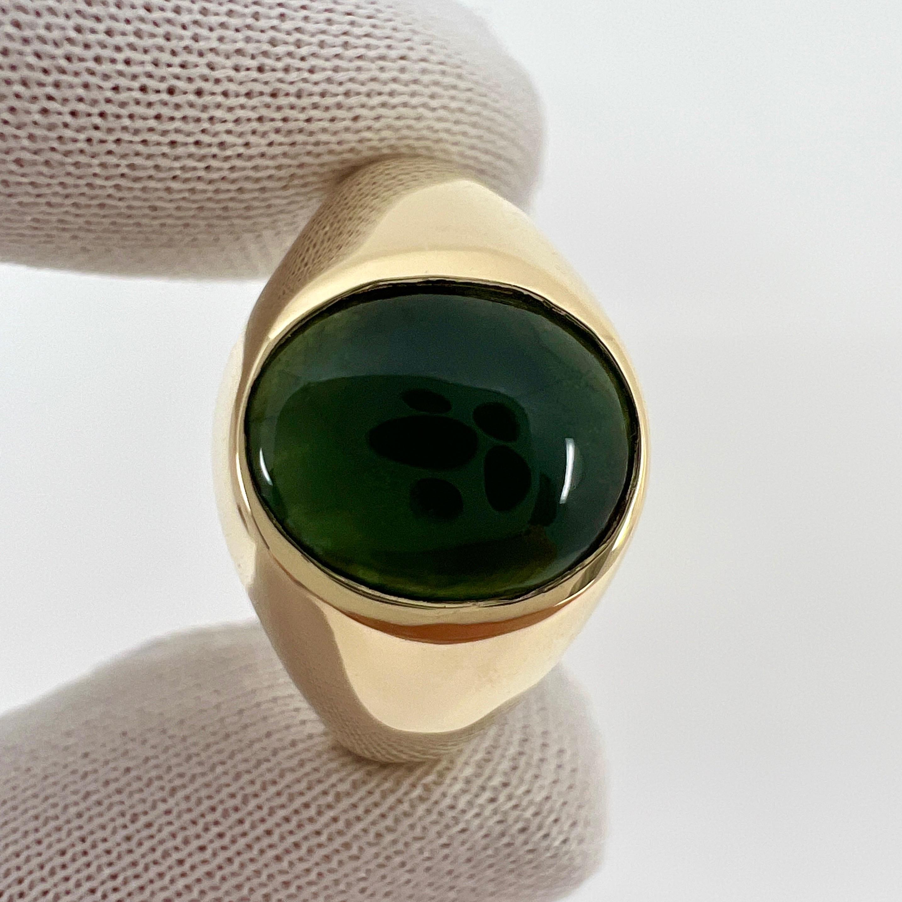 Women's or Men's GIA Certified Jadeite A Grade Jade Green Oval Untreated Yellow Gold Signet Ring