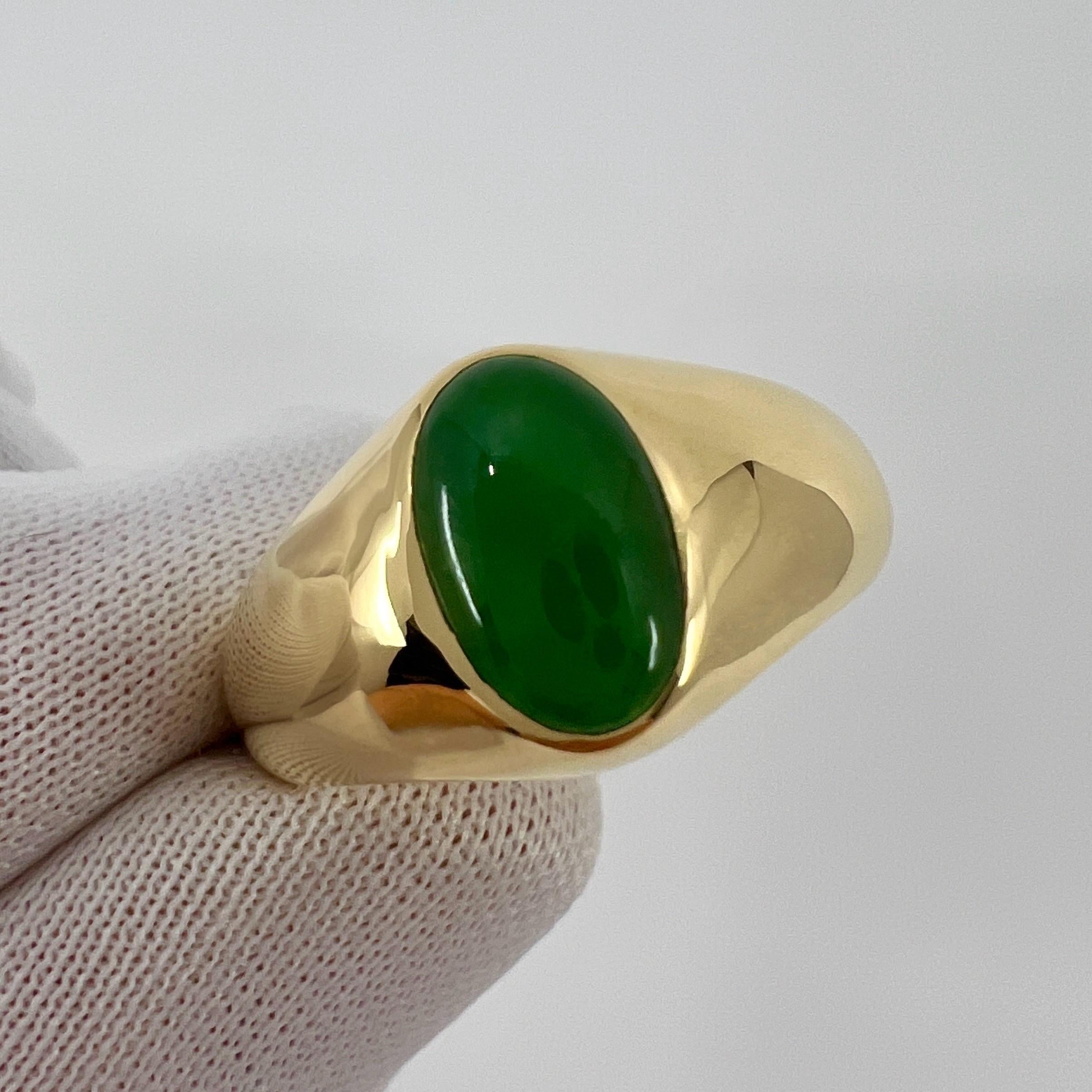 GIA Certified Jadeite A Grade Jade Oval Untreated 18k Yellow Gold Signet Ring For Sale 6