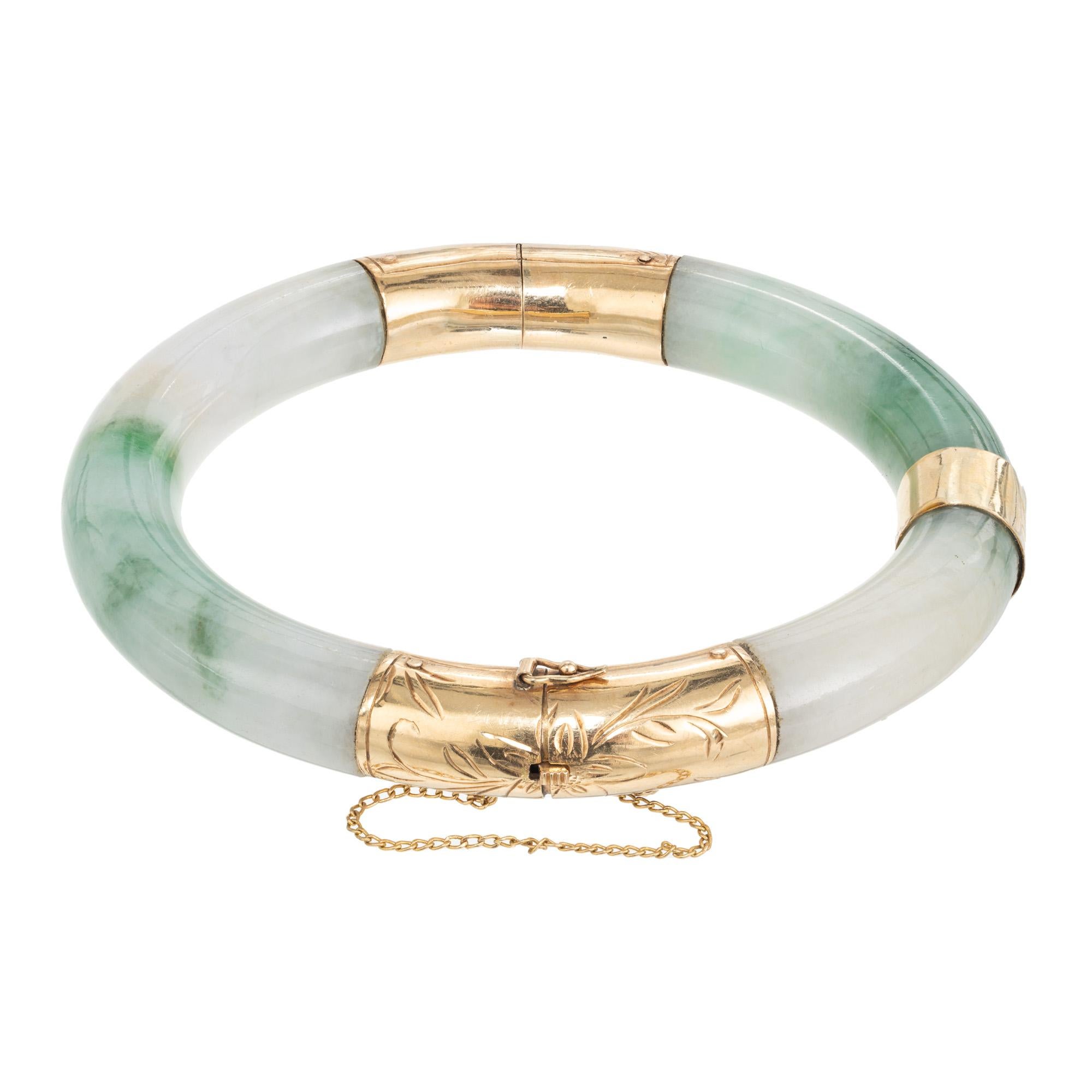 GIA Certified Jadeite Jade Yellow Gold Bangle Bracelet  For Sale 2